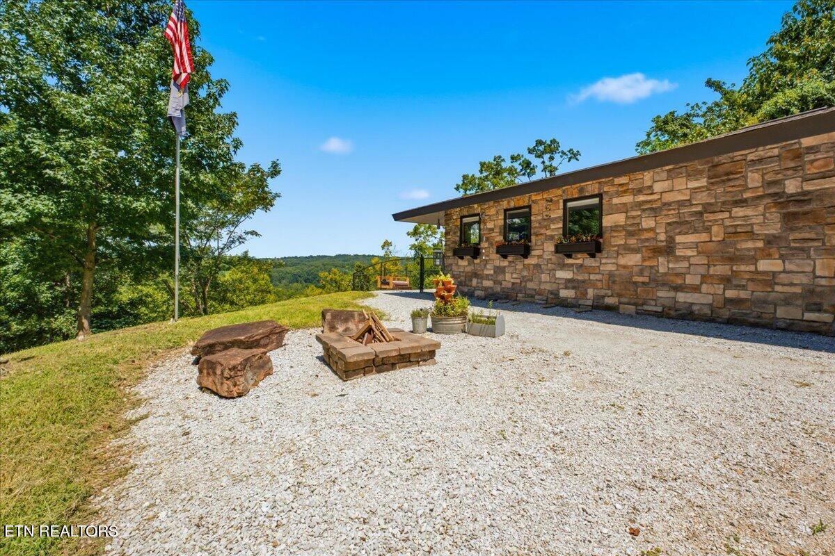 111 Eagle Ridge Road Kingston TN 37763