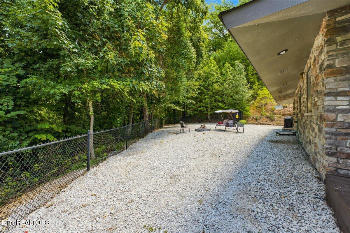 111 Eagle Ridge Road Kingston TN 37763