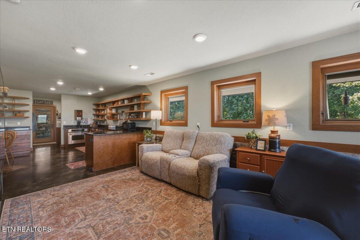 111 Eagle Ridge Road Kingston TN 37763