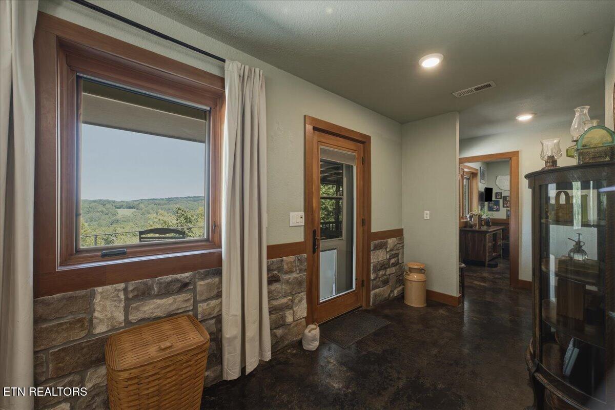 111 Eagle Ridge Road Kingston TN 37763