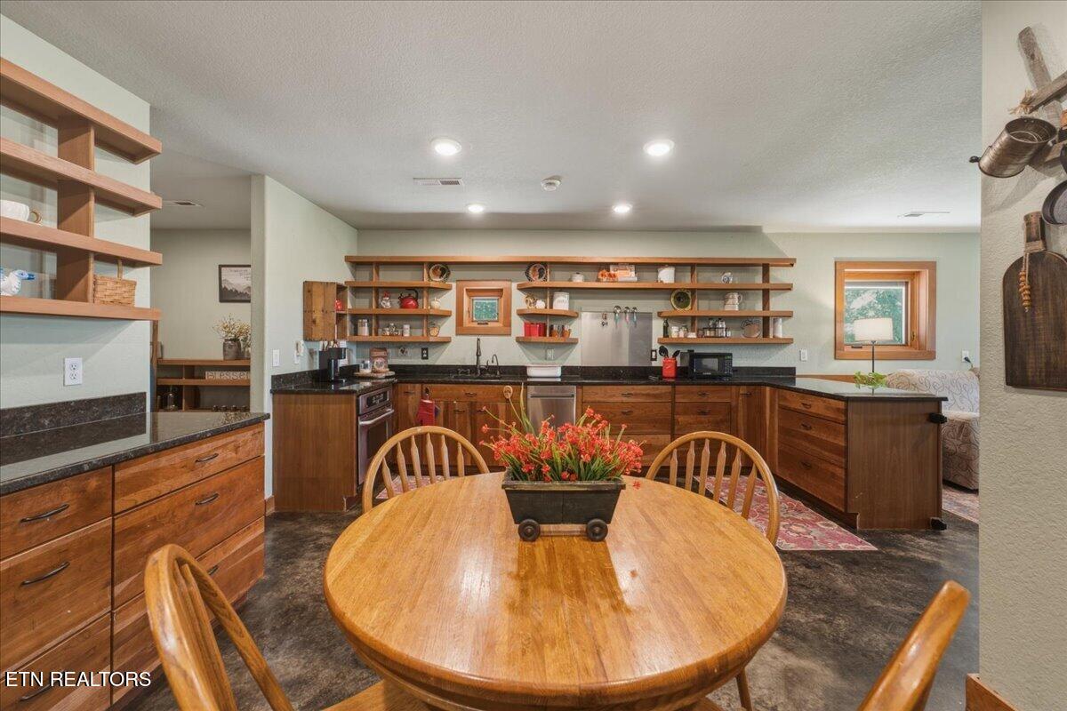 111 Eagle Ridge Road Kingston TN 37763