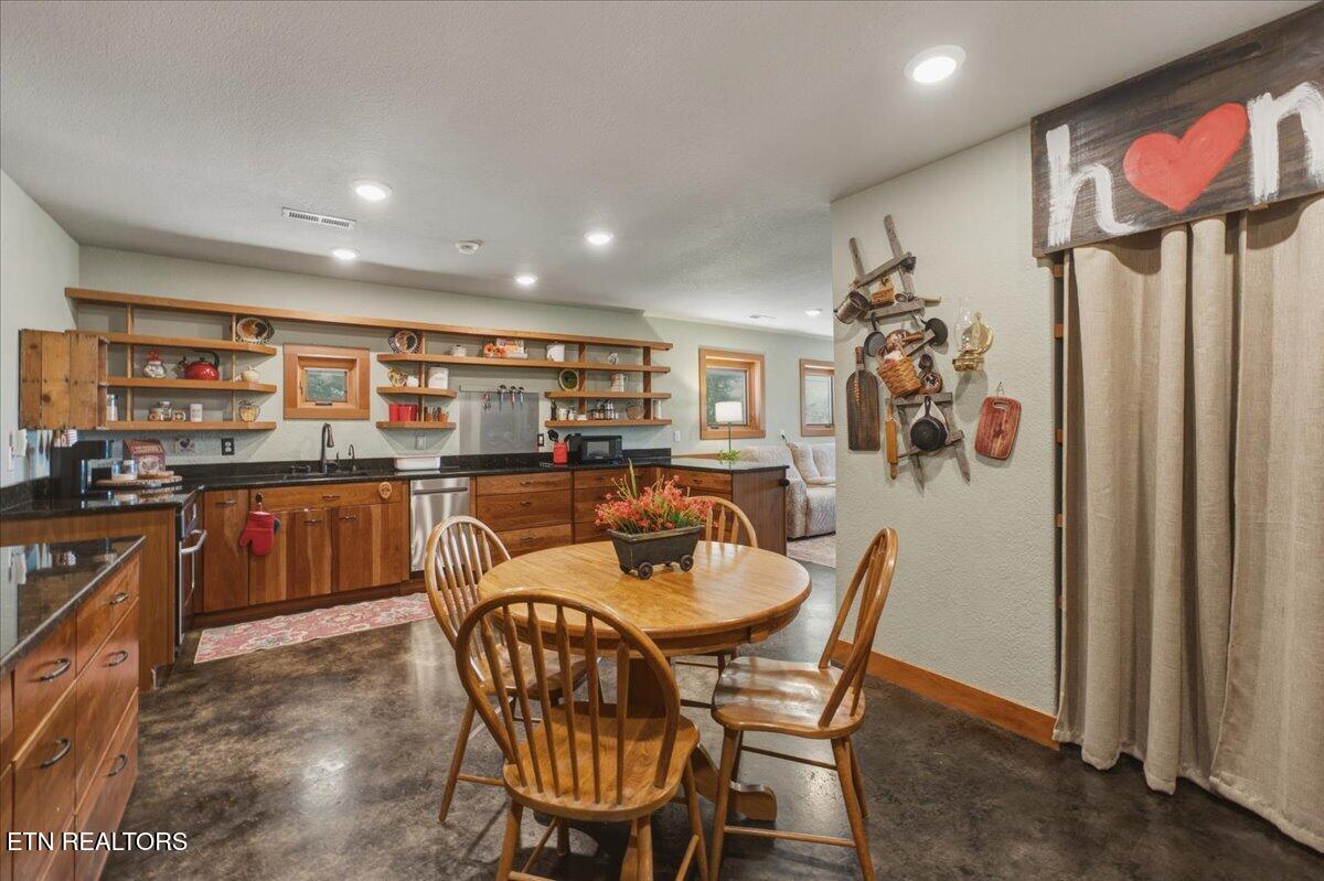 111 Eagle Ridge Road Kingston TN 37763