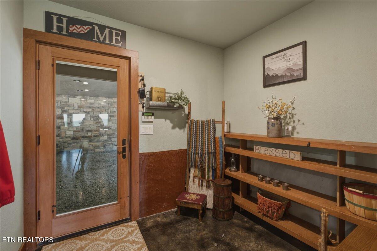 111 Eagle Ridge Road Kingston TN 37763