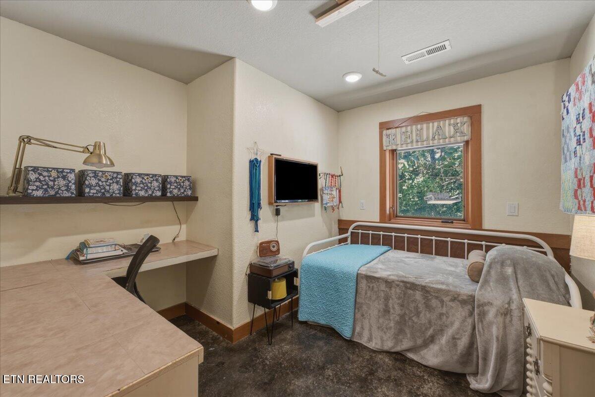 111 Eagle Ridge Road Kingston TN 37763