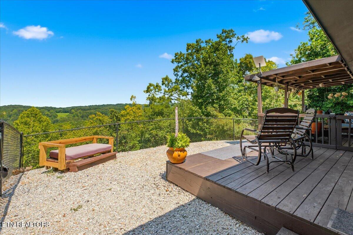 111 Eagle Ridge Road Kingston TN 37763
