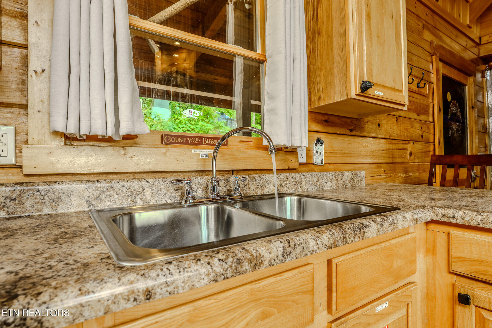 569 Forest Springs Drive Gatlinburg TN 37738