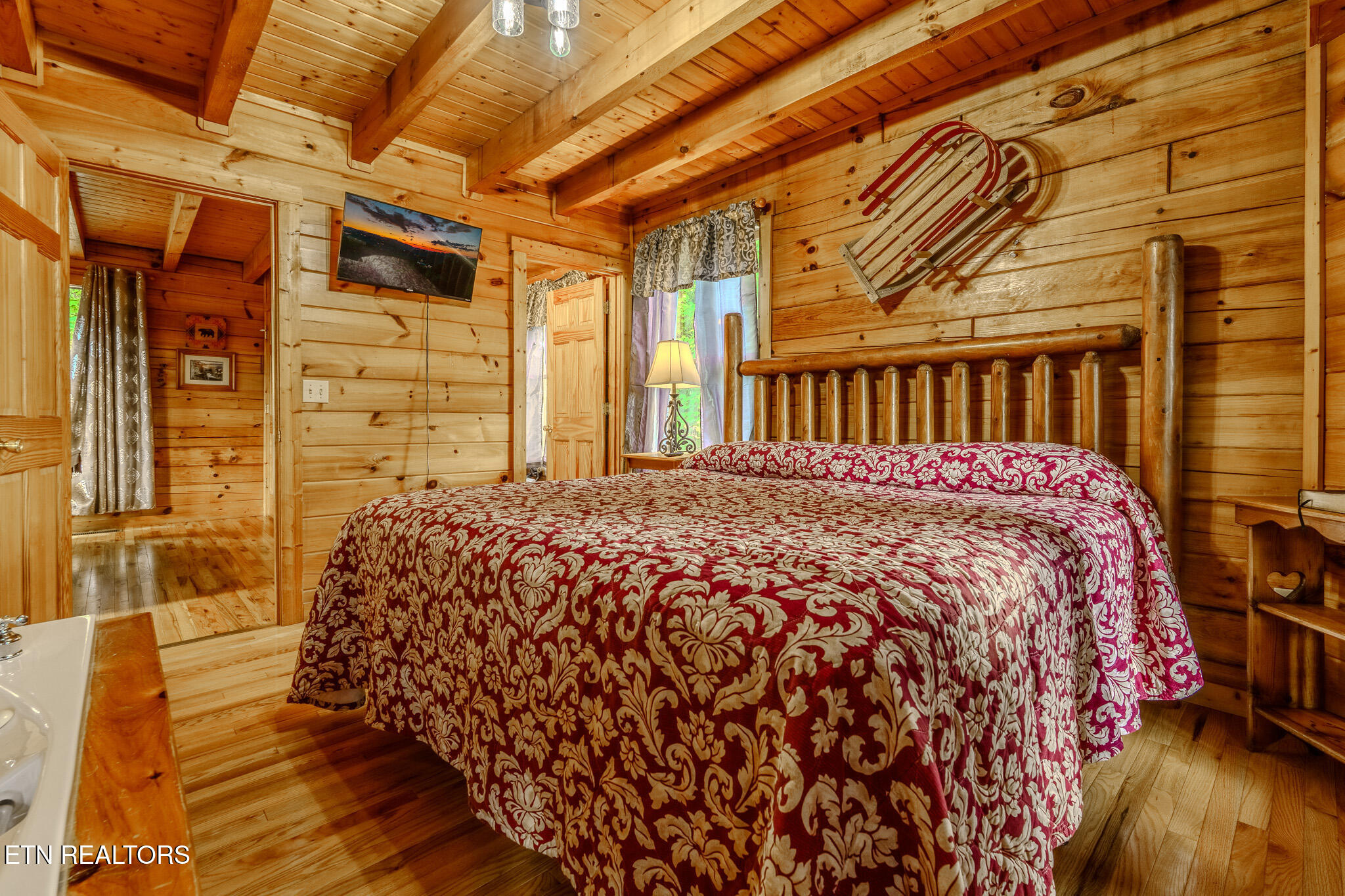 569 Forest Springs Drive Gatlinburg TN 37738