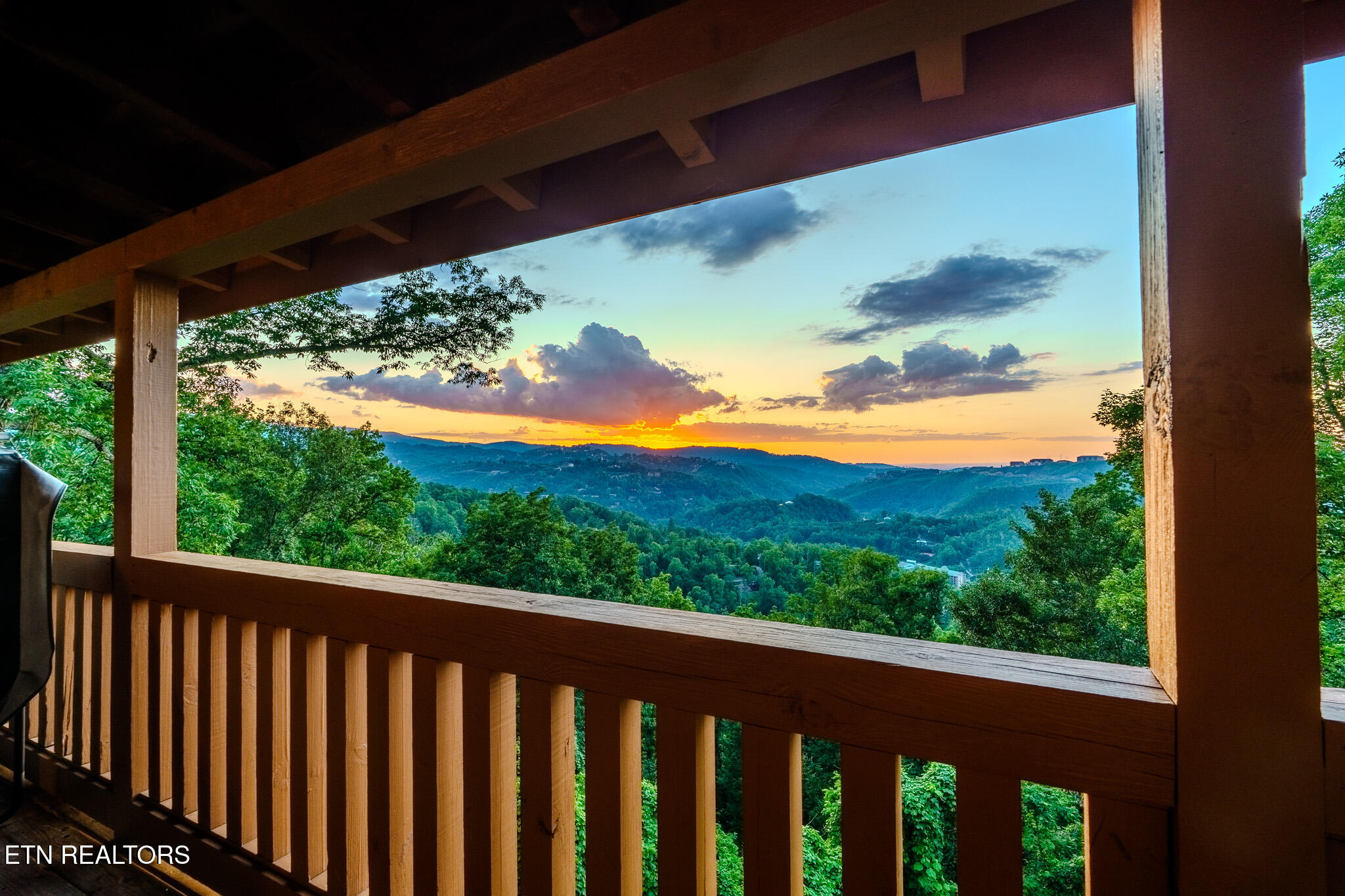 569 Forest Springs Drive Gatlinburg TN 37738