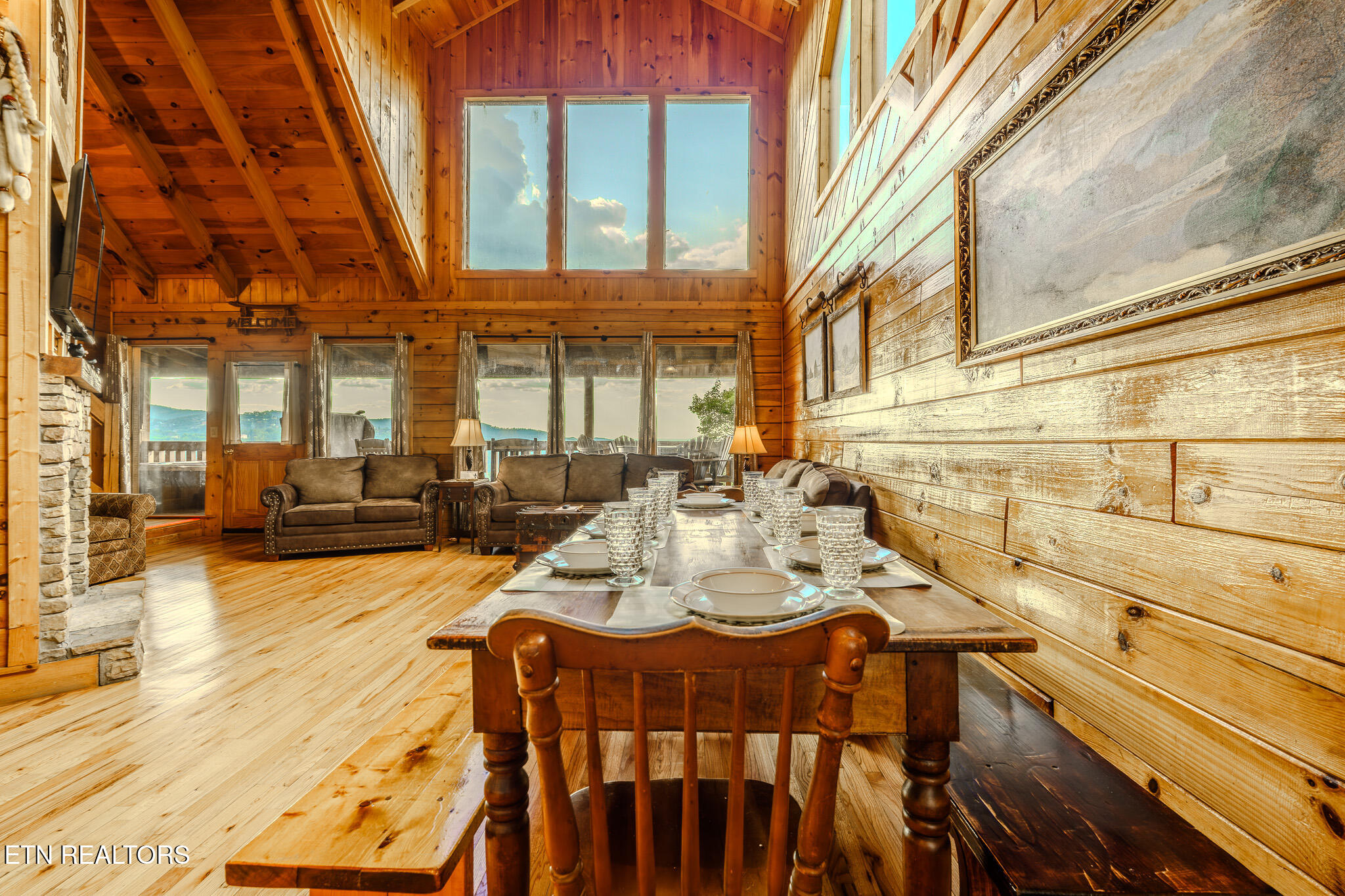 569 Forest Springs Drive Gatlinburg TN 37738