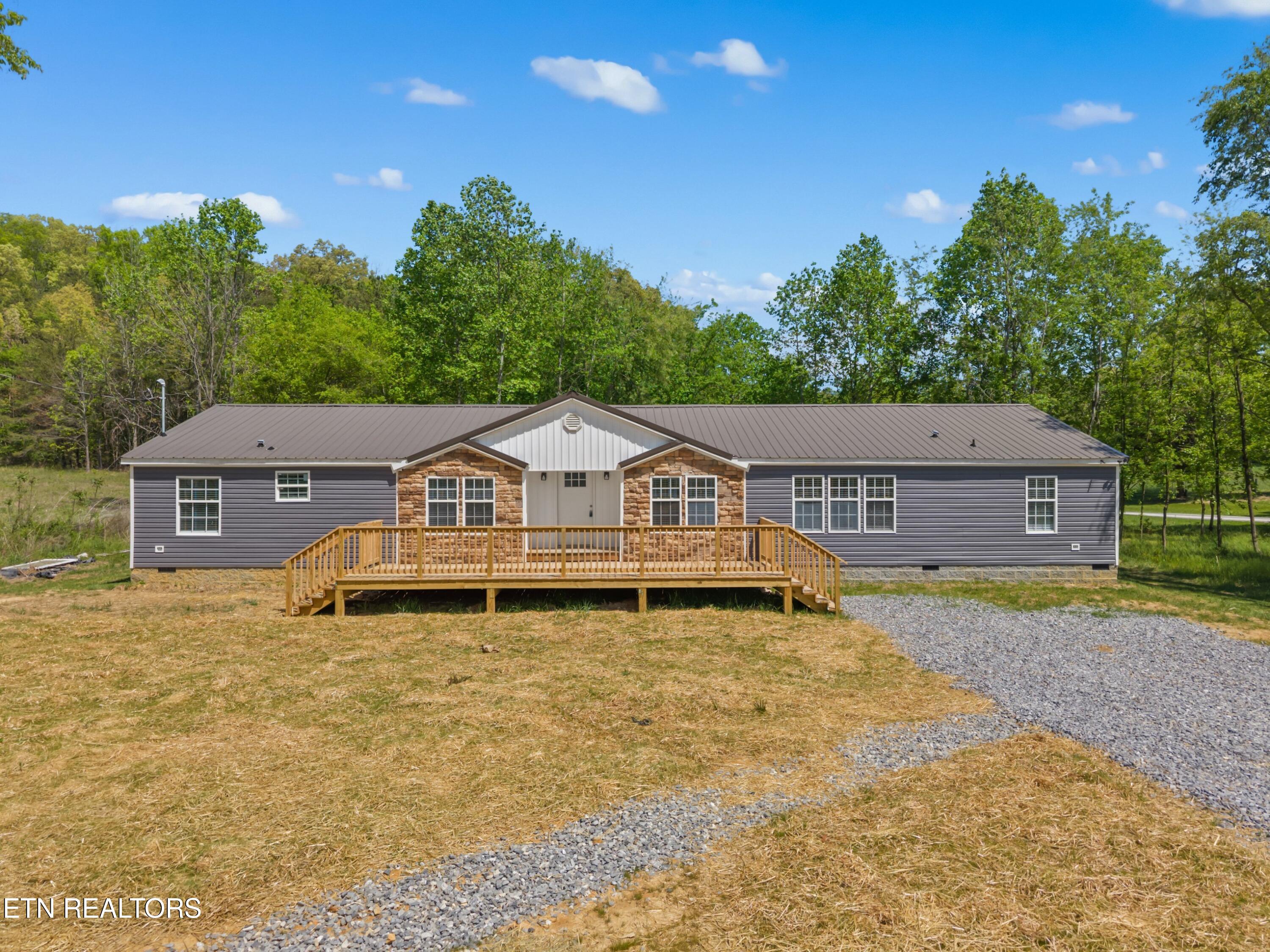 779 Silver City Road Whitesburg TN 37891