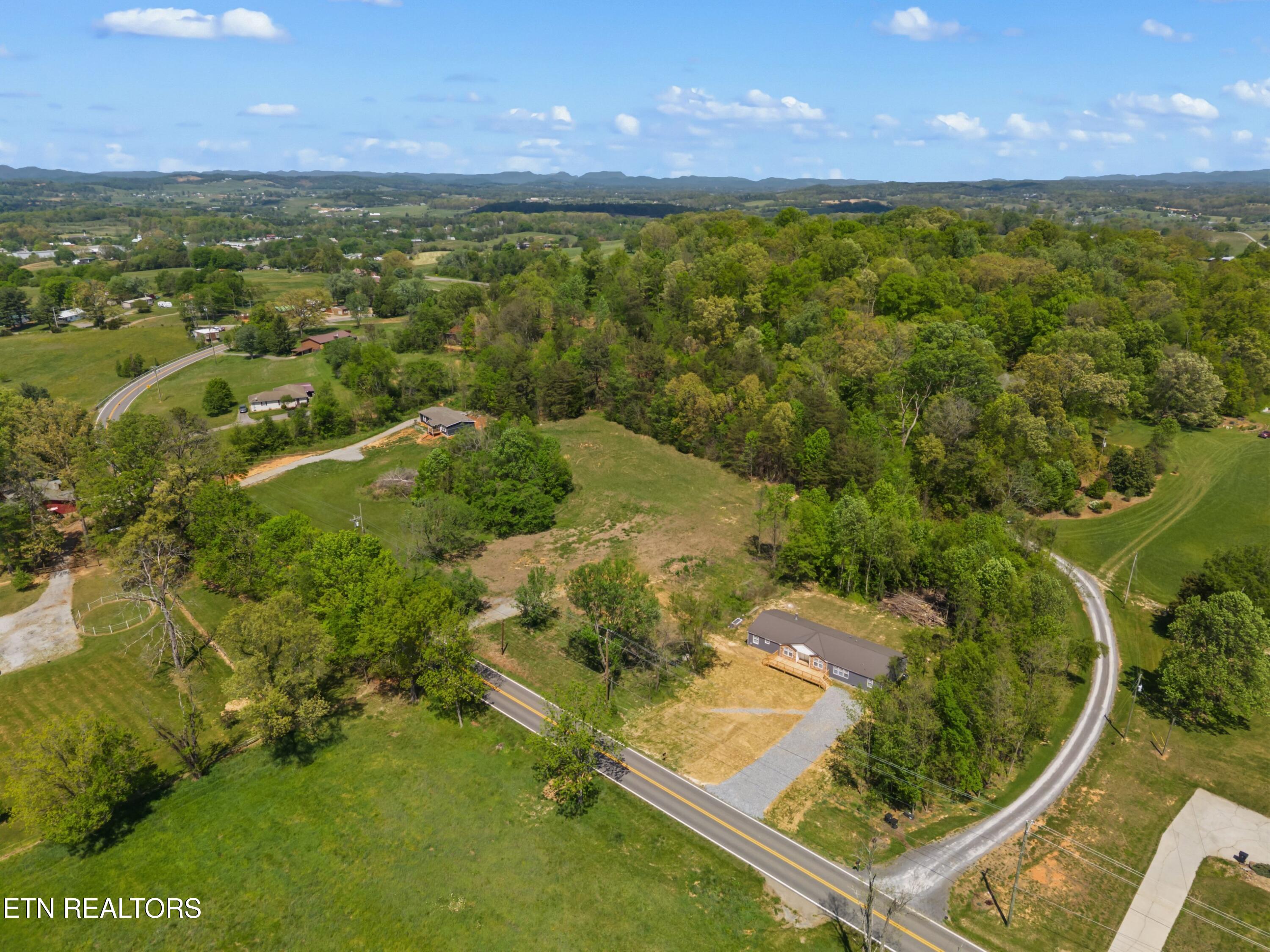 779 Silver City Road Whitesburg TN 37891