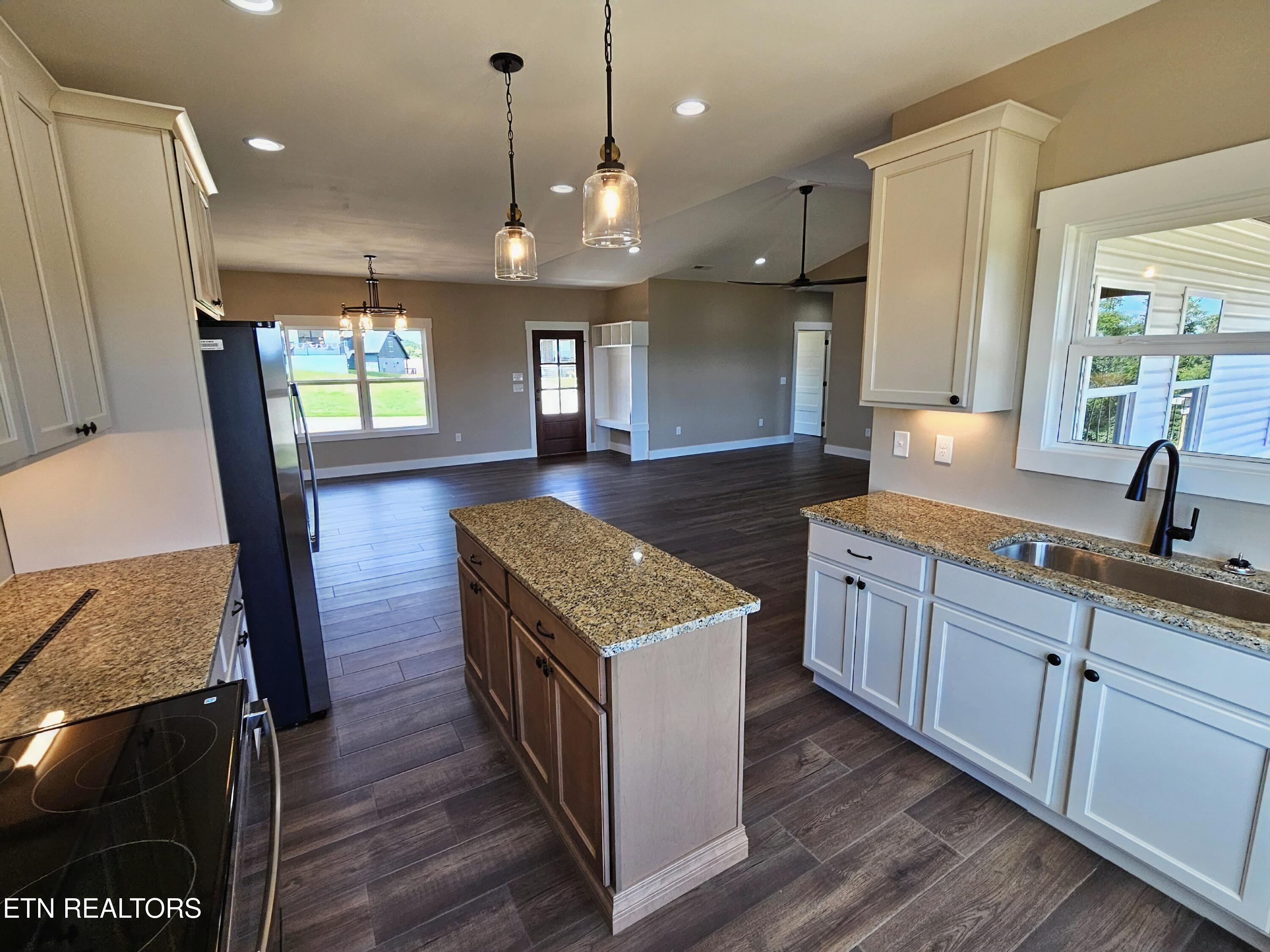 2711 Vista Meadows Lane Sevierville TN 37876