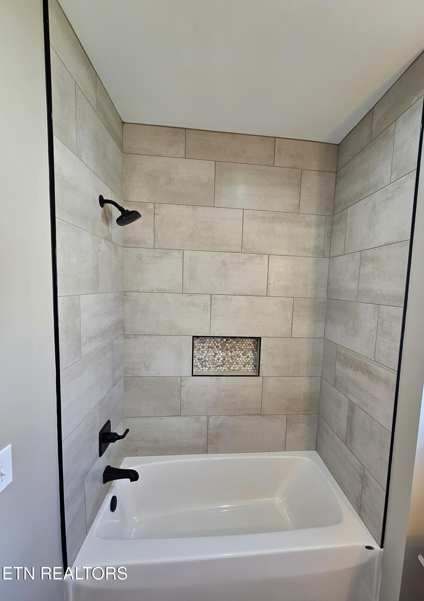 2711 Vista Meadows Lane Sevierville TN 37876