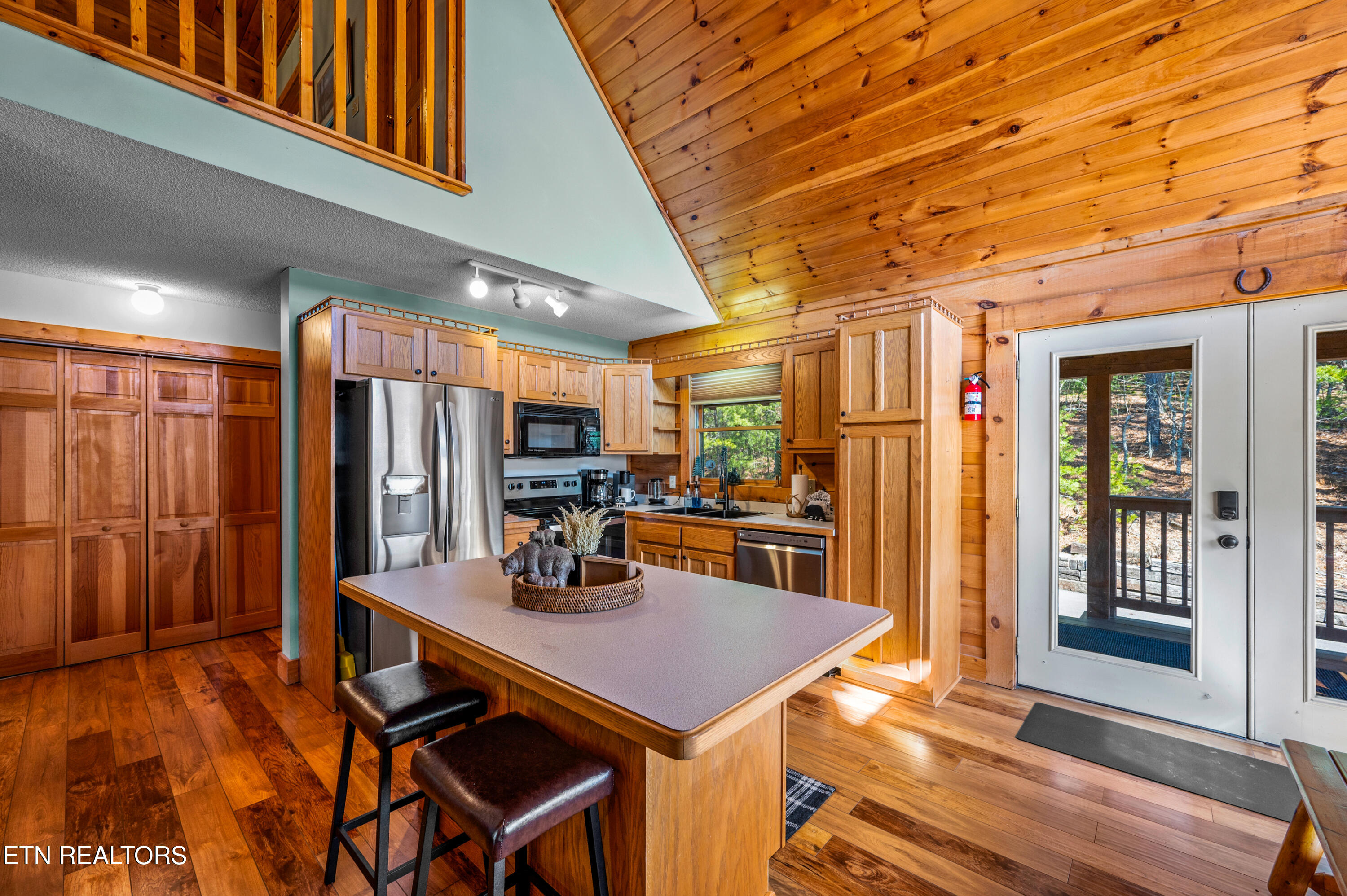 2644 Raccoon Hollow Way Sevierville TN 37862