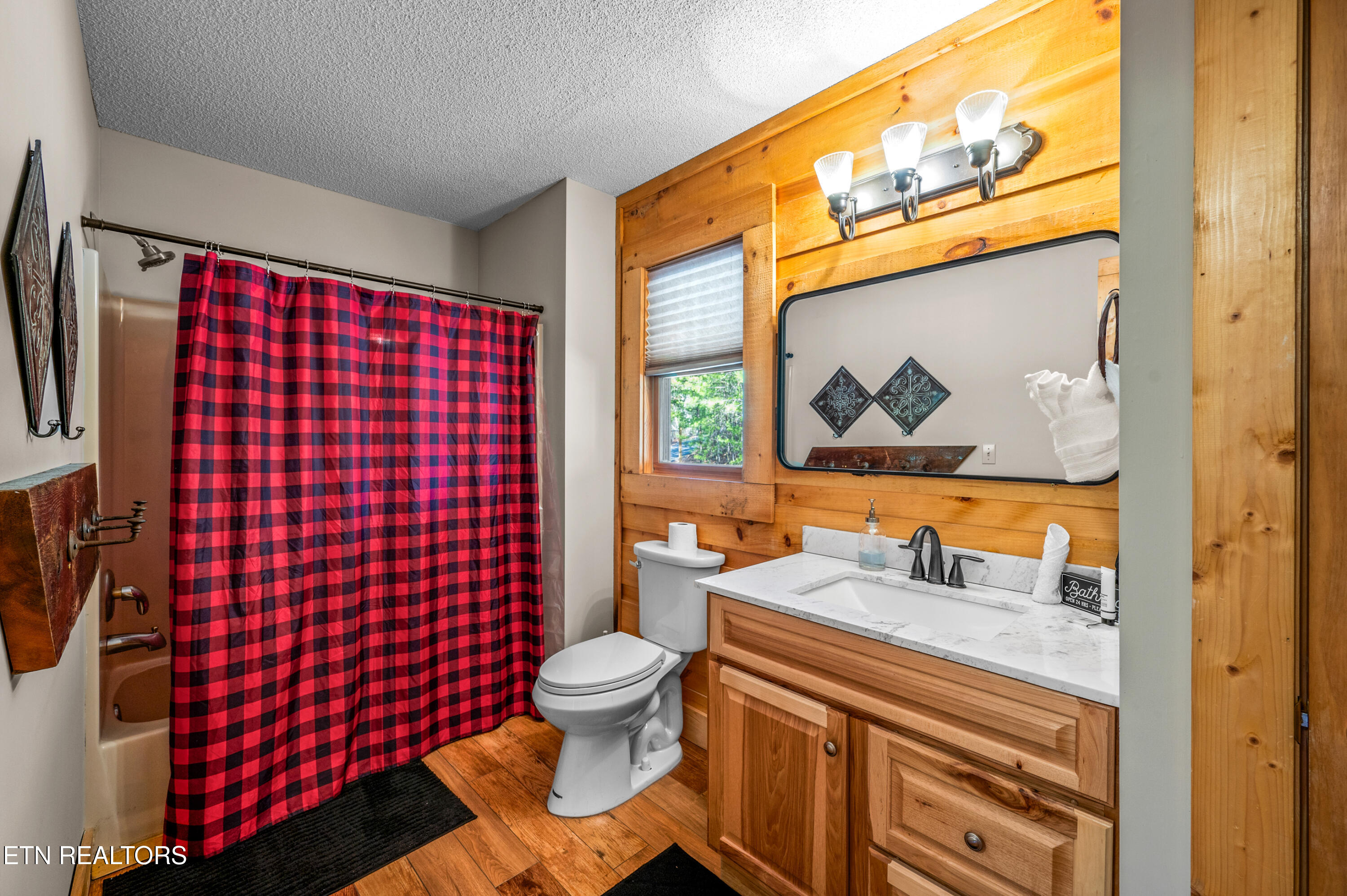 2644 Raccoon Hollow Way Sevierville TN 37862
