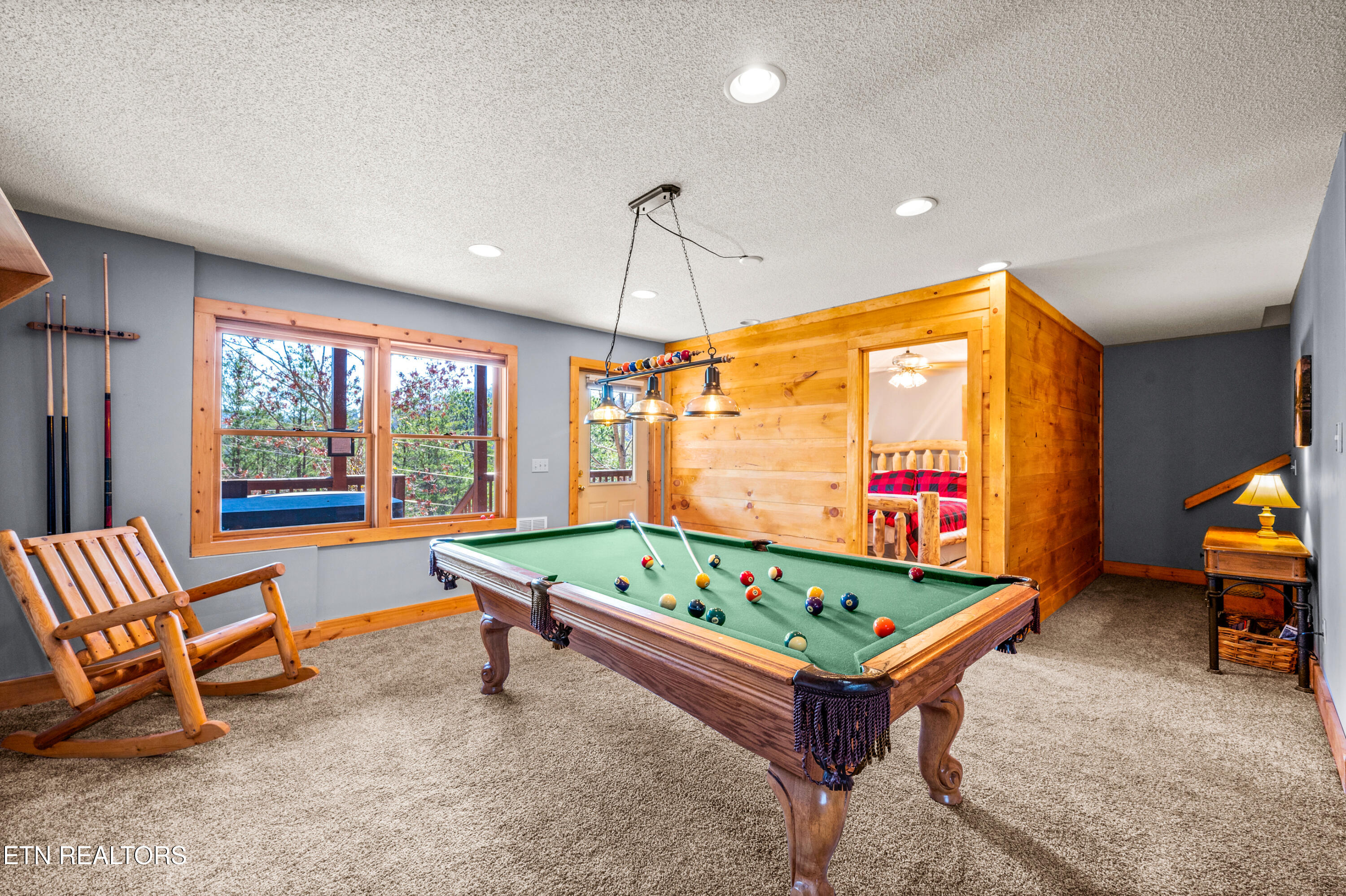 2644 Raccoon Hollow Way Sevierville TN 37862