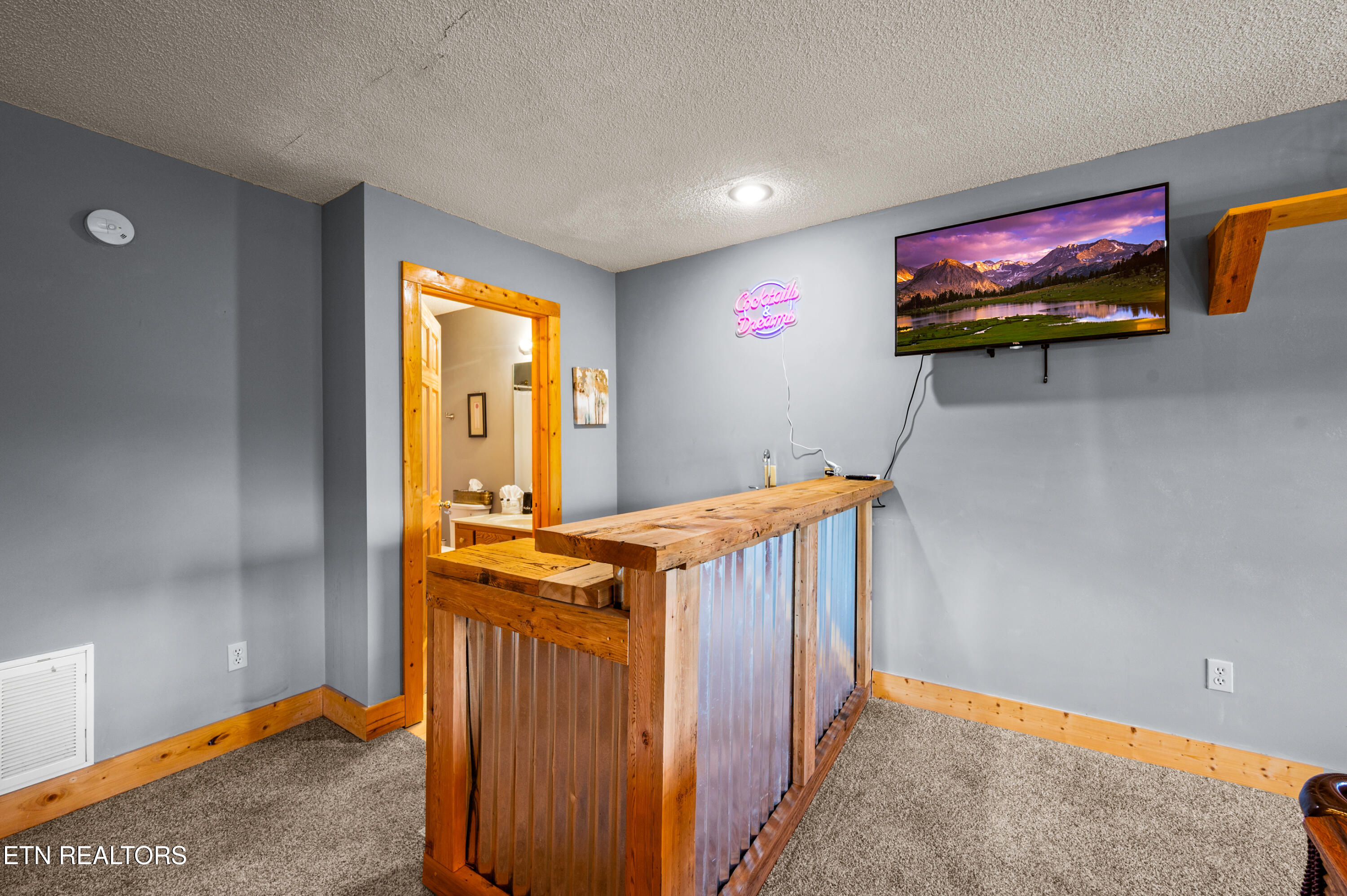 2644 Raccoon Hollow Way Sevierville TN 37862