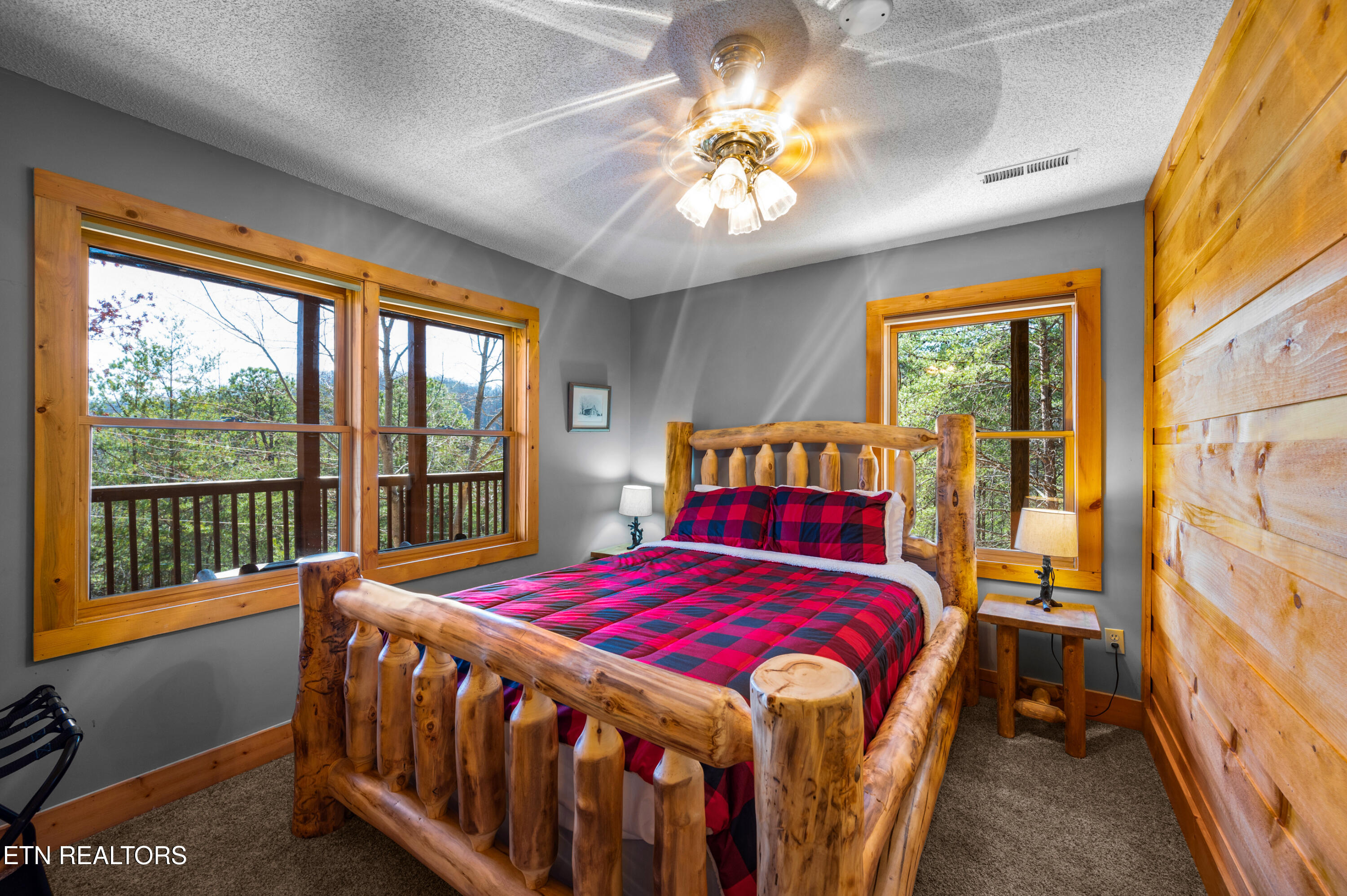 2644 Raccoon Hollow Way Sevierville TN 37862