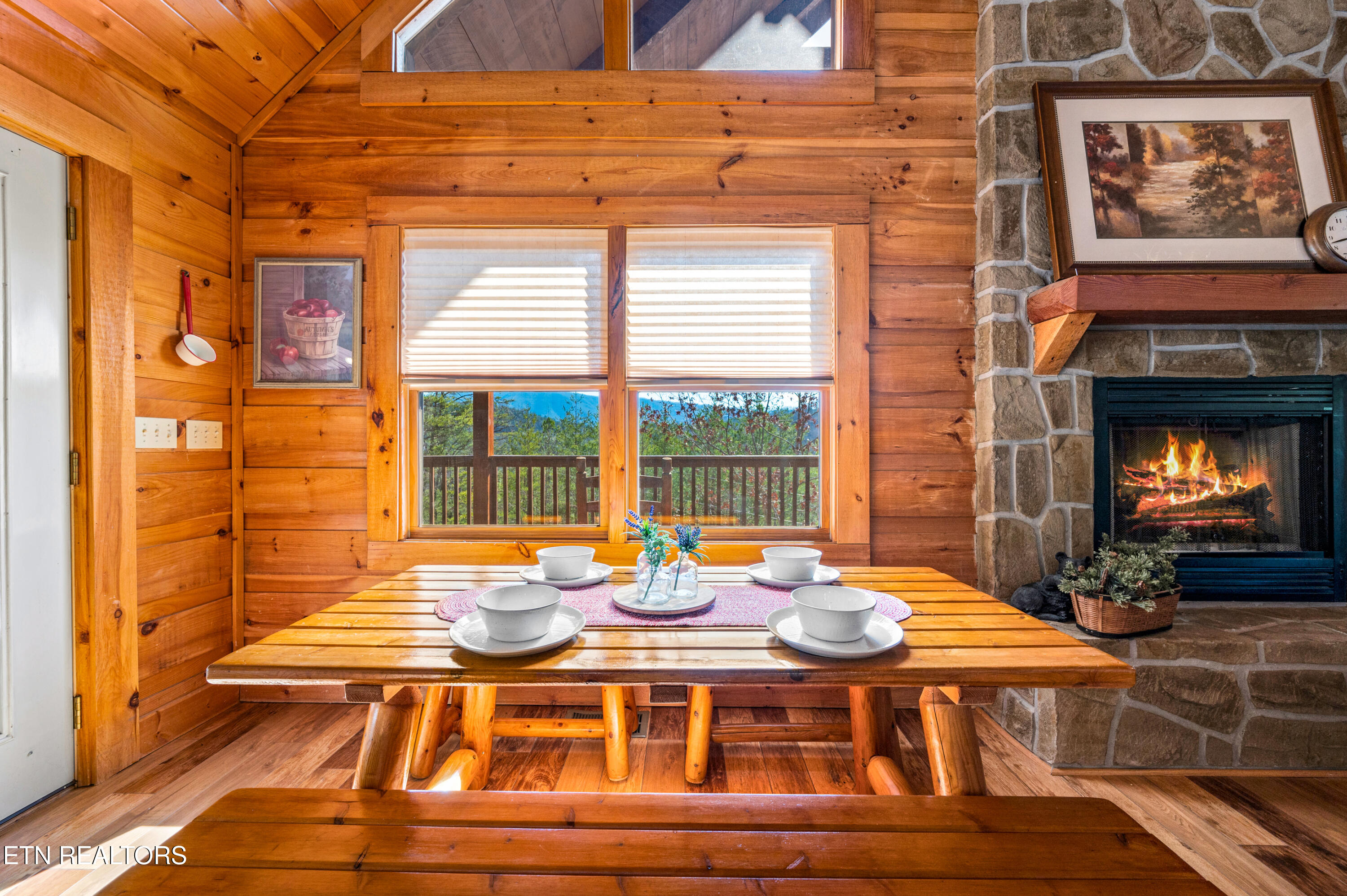 2644 Raccoon Hollow Way Sevierville TN 37862