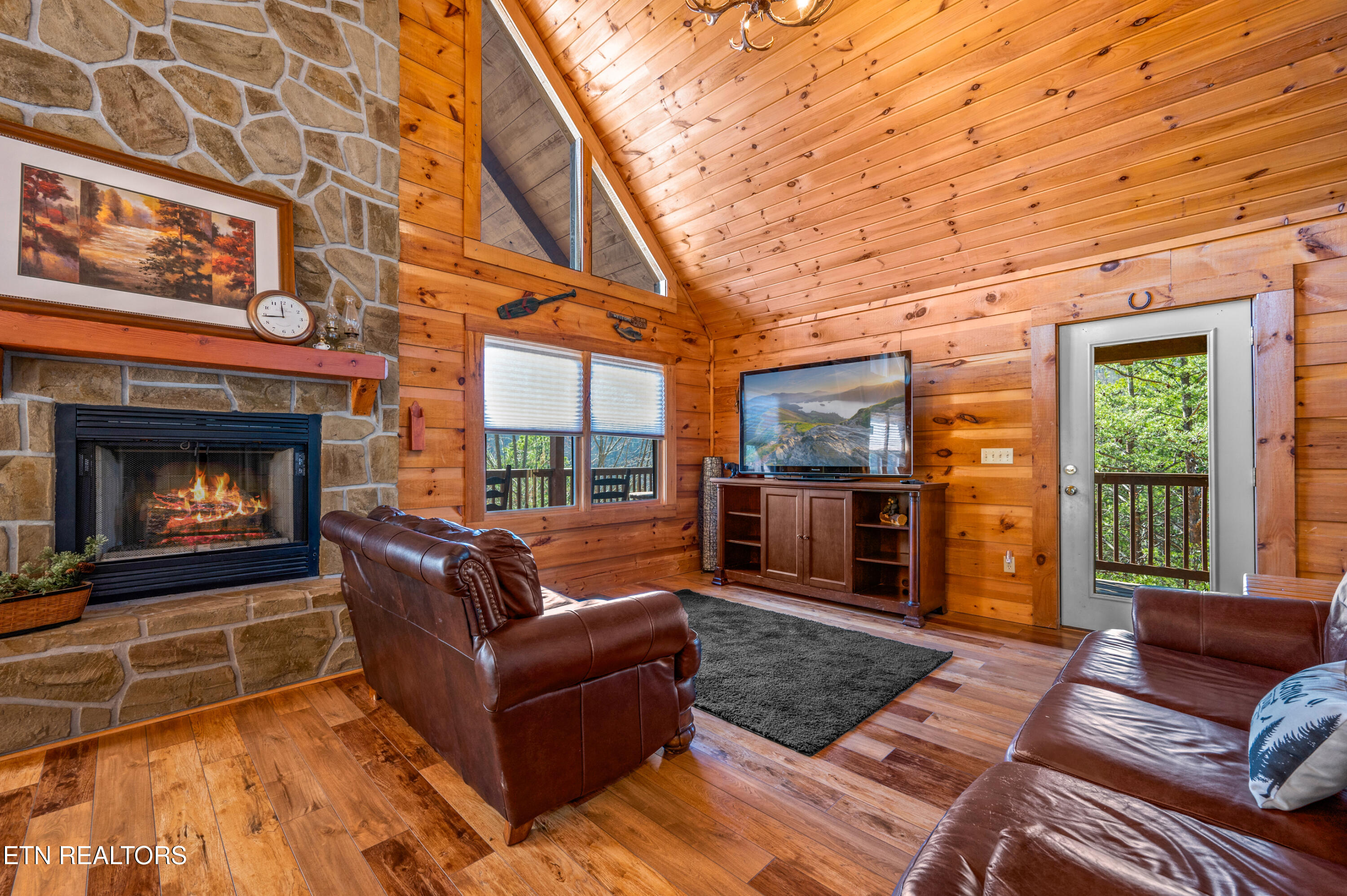 2644 Raccoon Hollow Way Sevierville TN 37862