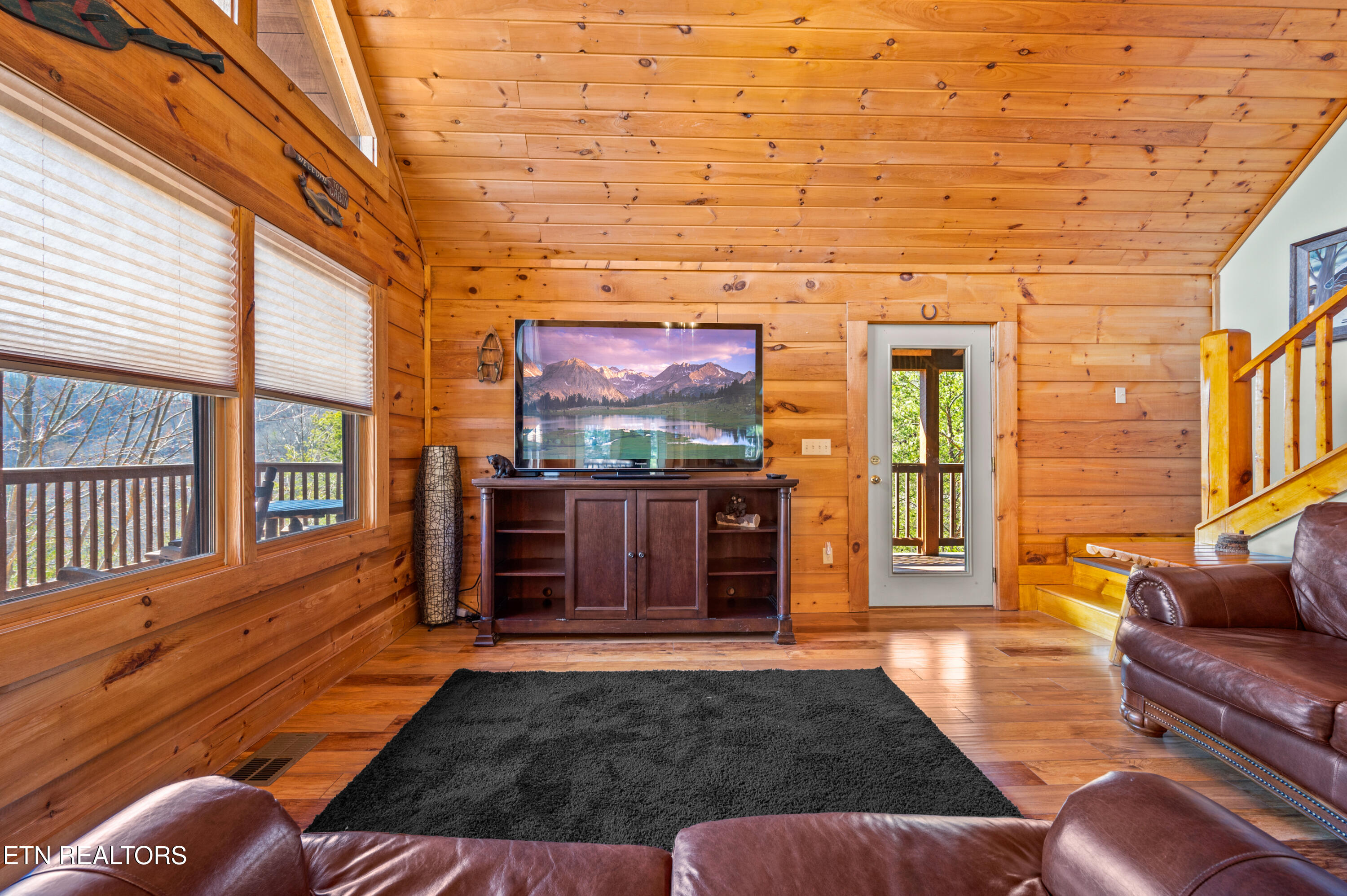 2644 Raccoon Hollow Way Sevierville TN 37862