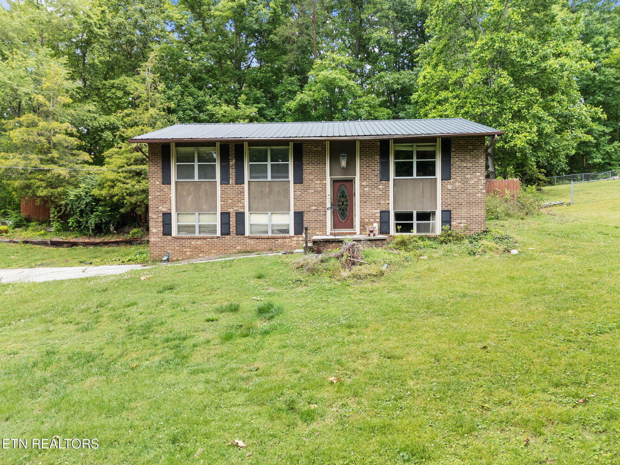 109 Glenn Circle Powell TN 37849