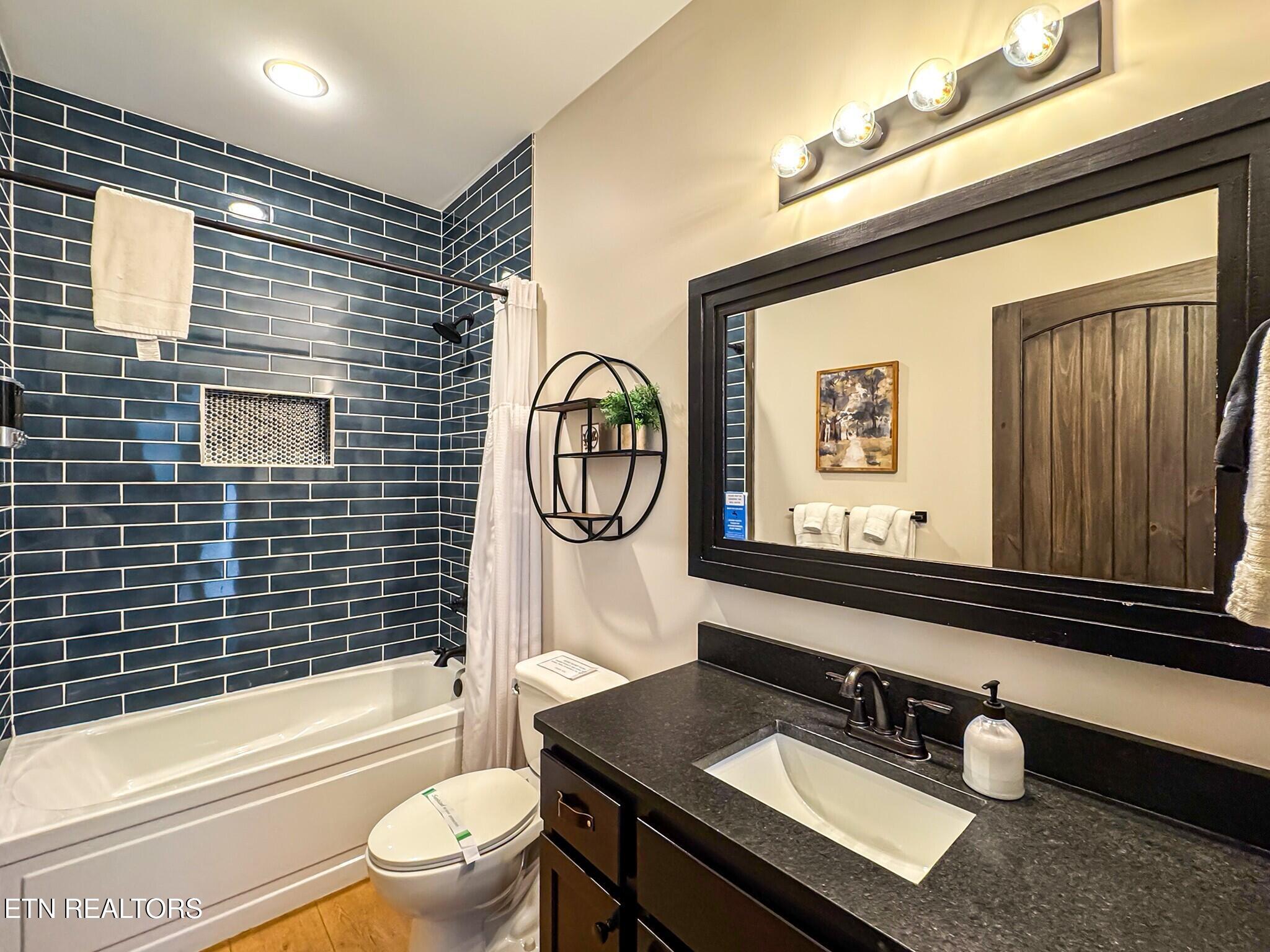 3490 Quail Way Sevierville TN 37862