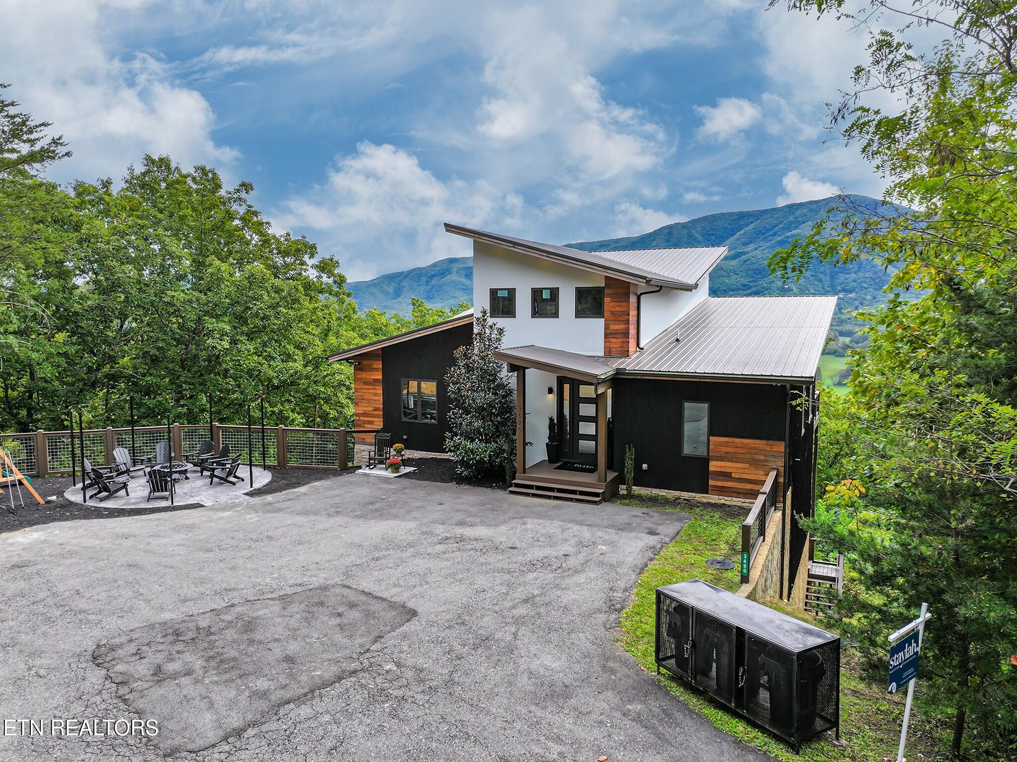 3490 Quail Way Sevierville TN 37862