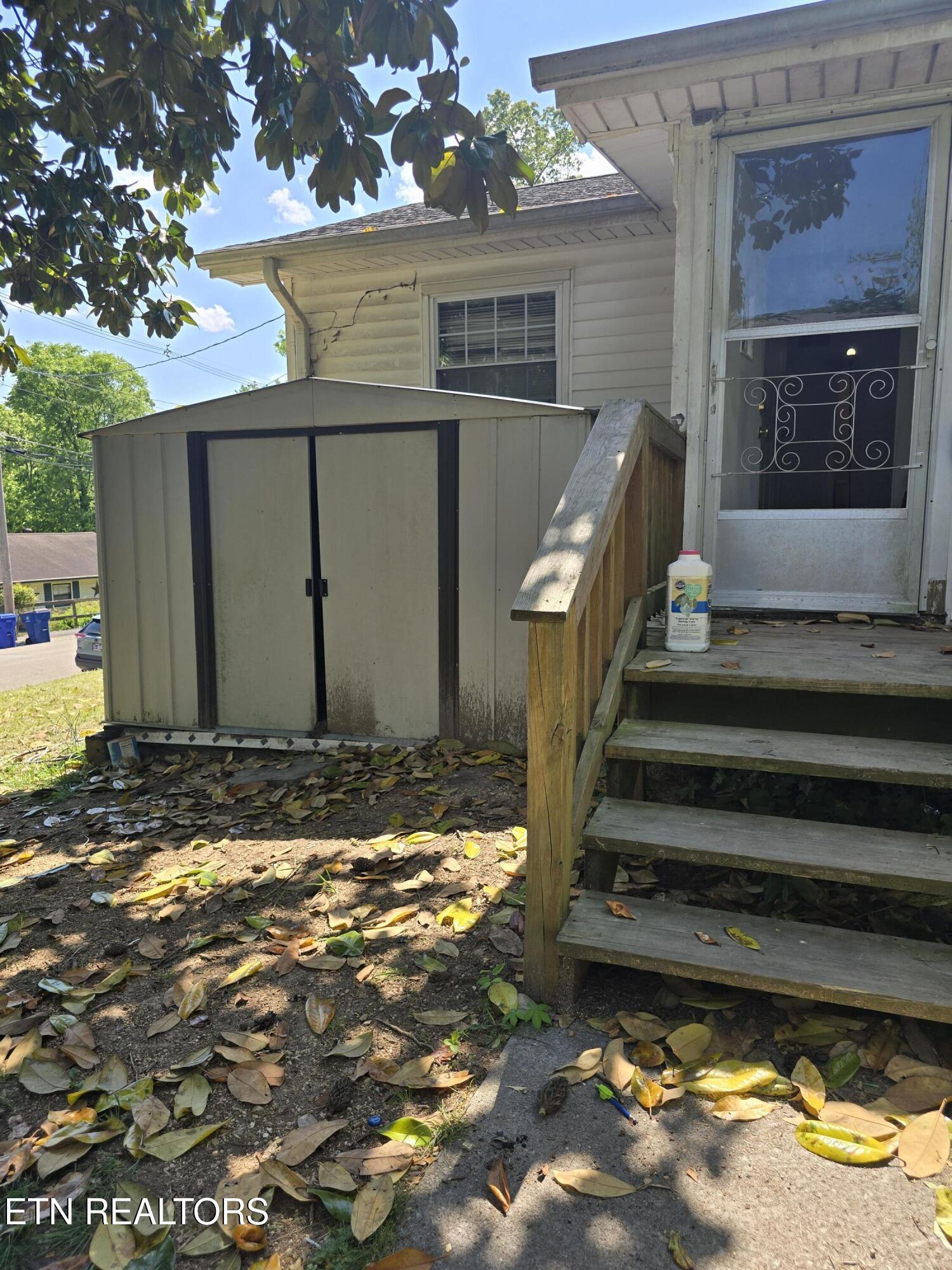 205 E Tennessee Avenue Oak Ridge TN 37830