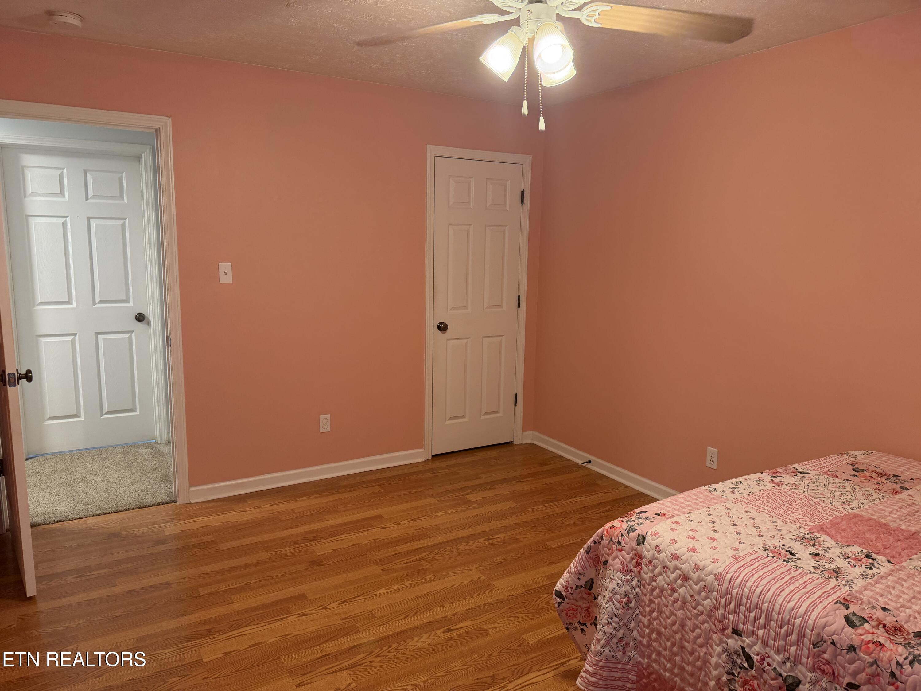 5609 Still Meadow Lane Knoxville TN 37918