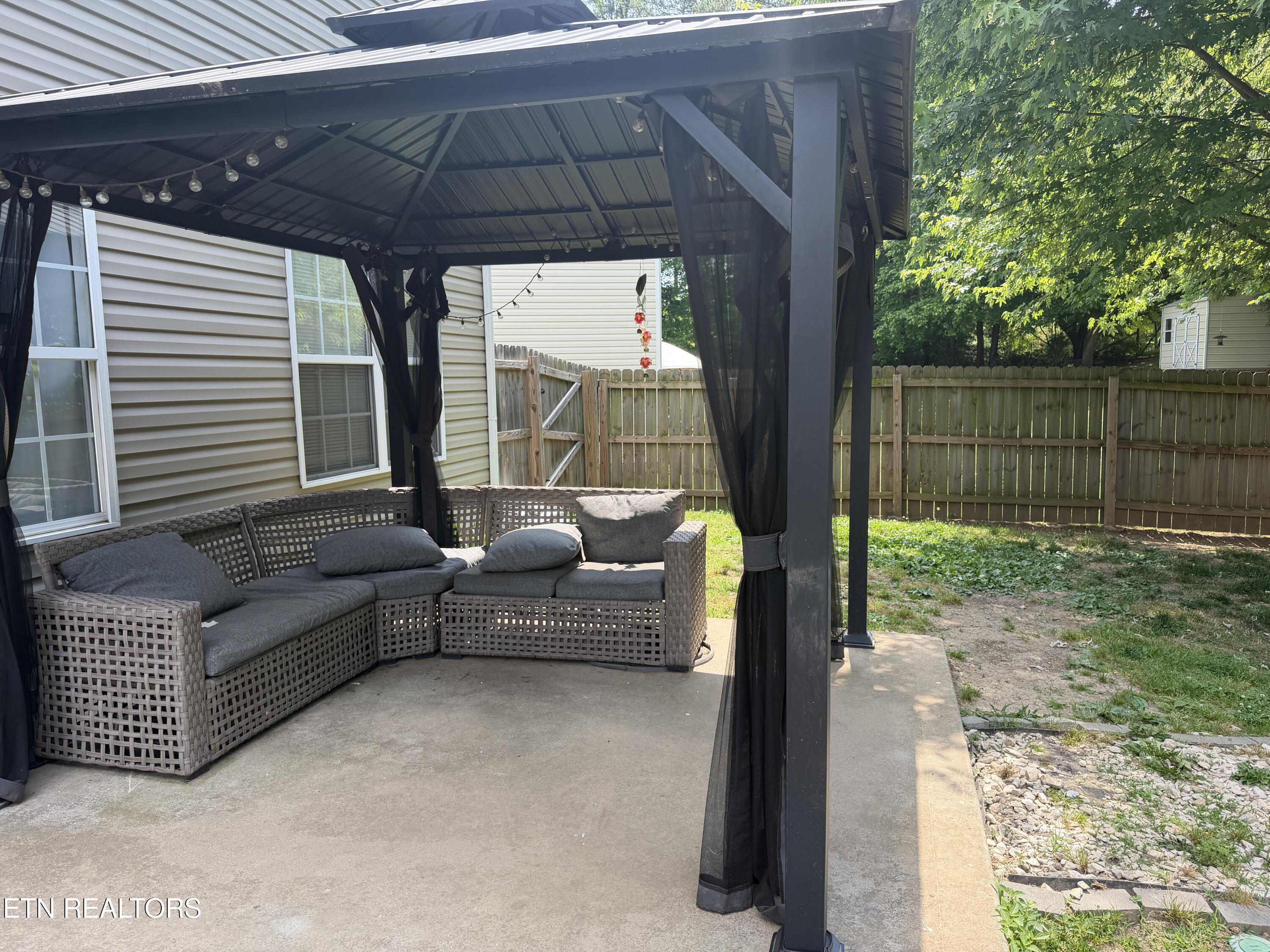 5609 Still Meadow Lane Knoxville TN 37918