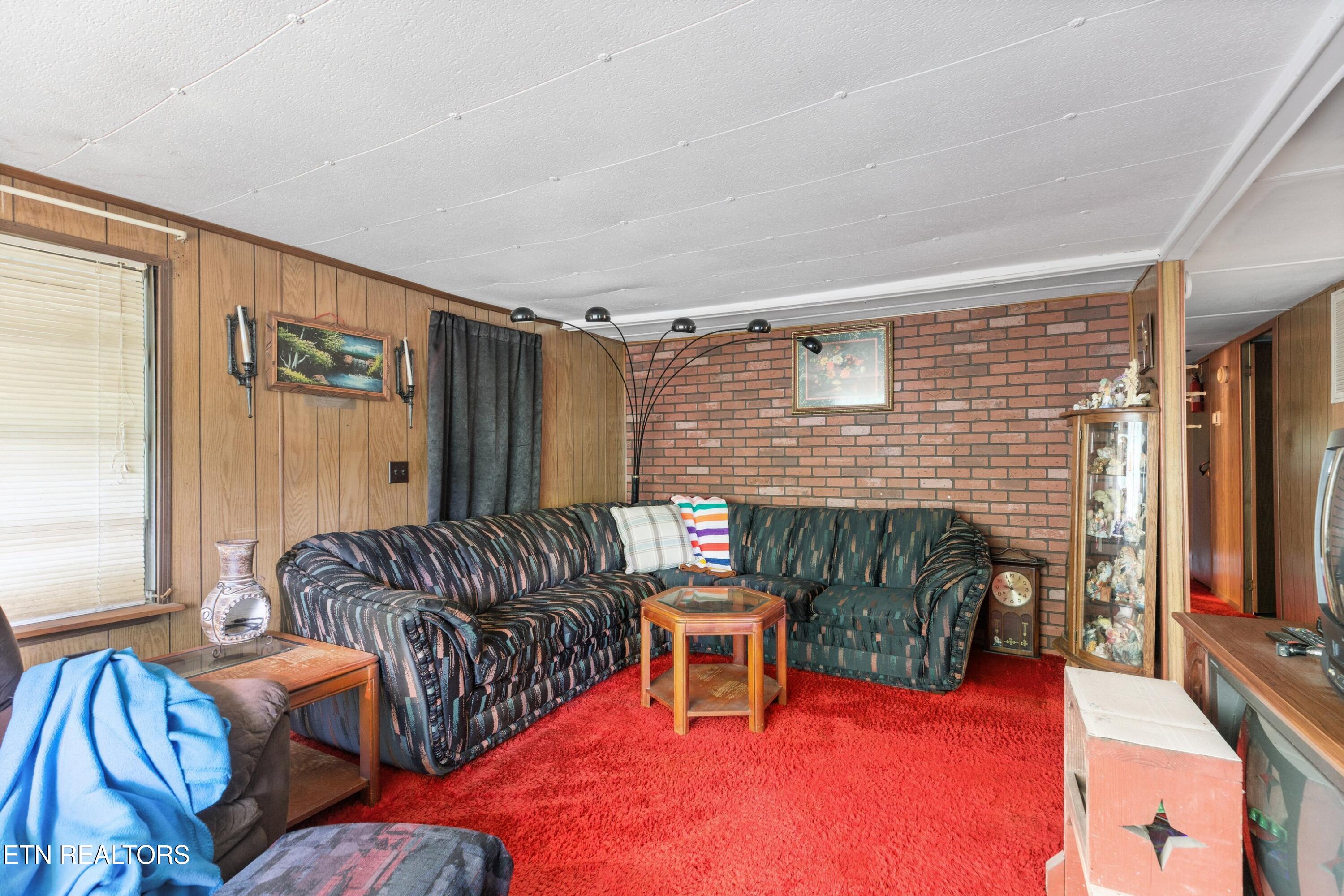 185 Trinity Lane Harrogate TN 37752