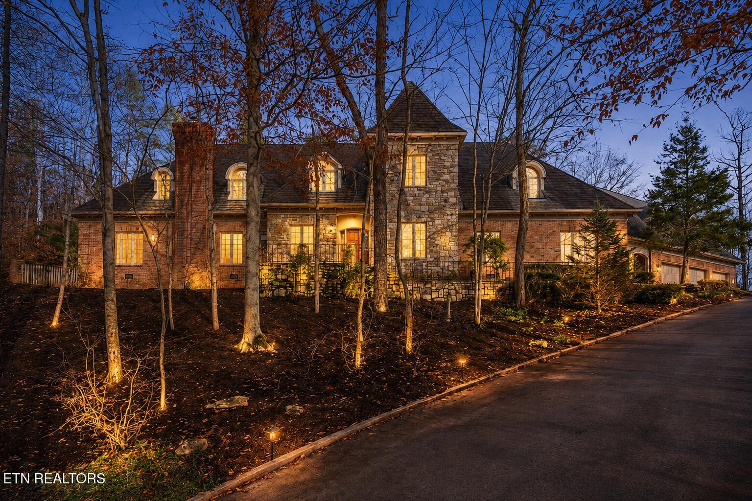 132 Amanda Drive Oak Ridge TN 37830