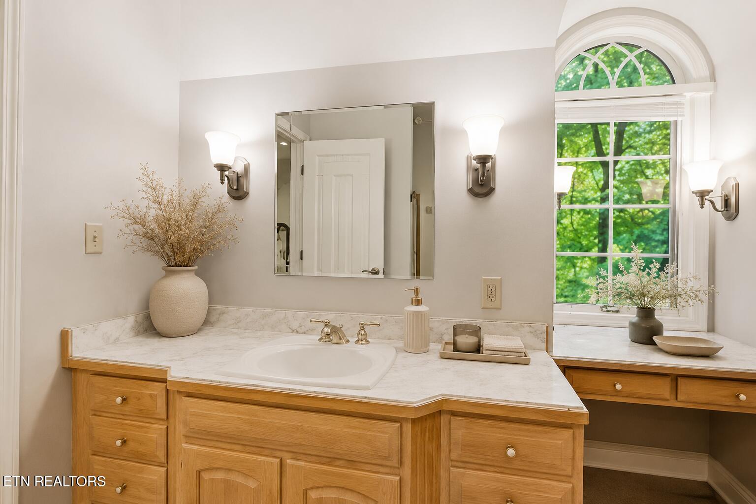 132 Amanda Drive Oak Ridge TN 37830