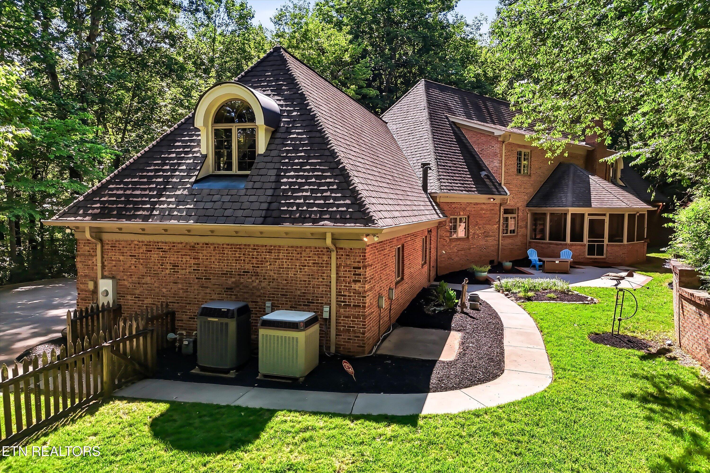 132 Amanda Drive Oak Ridge TN 37830