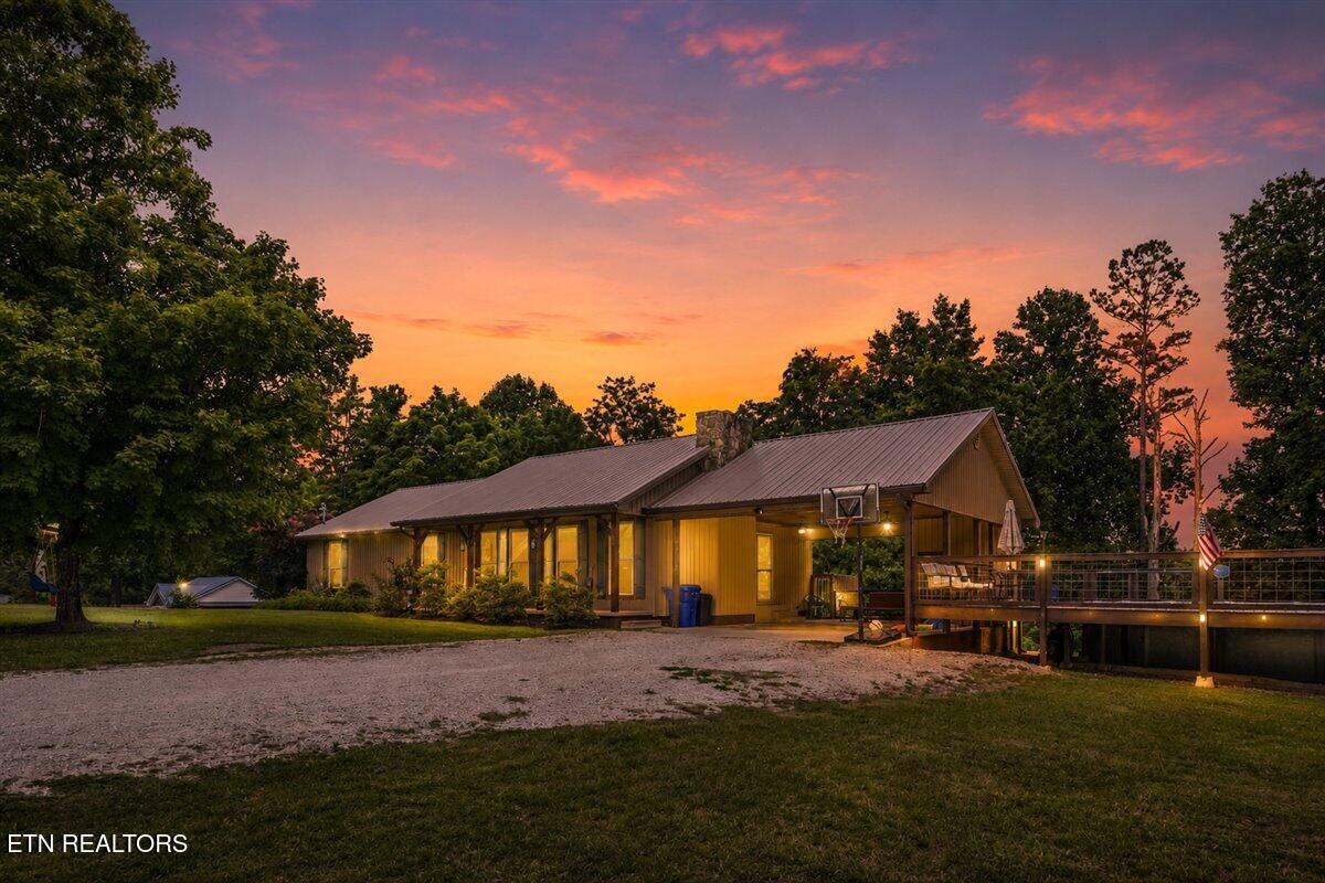 168 Lakemont Lane Caryville TN 37714