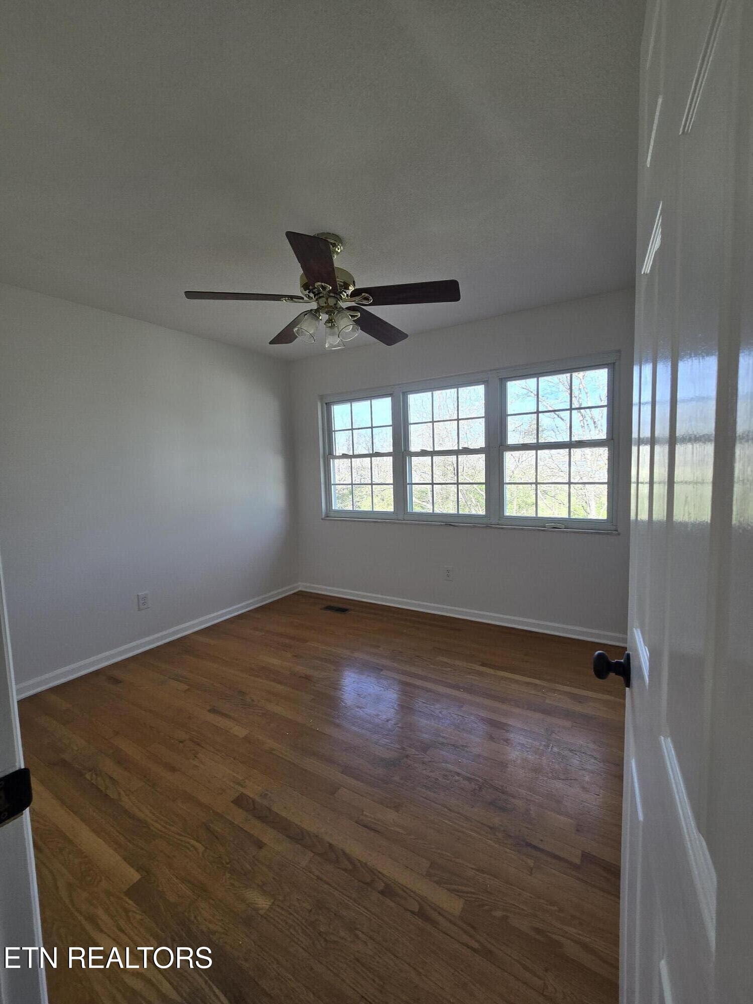 186 Stone Drive Crossville TN 38555