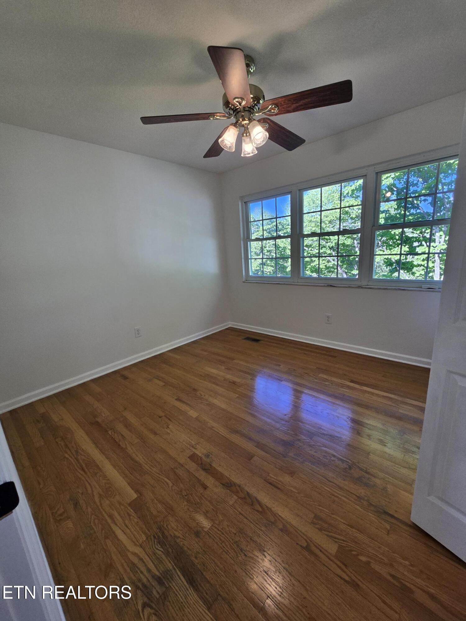 186 Stone Drive Crossville TN 38555