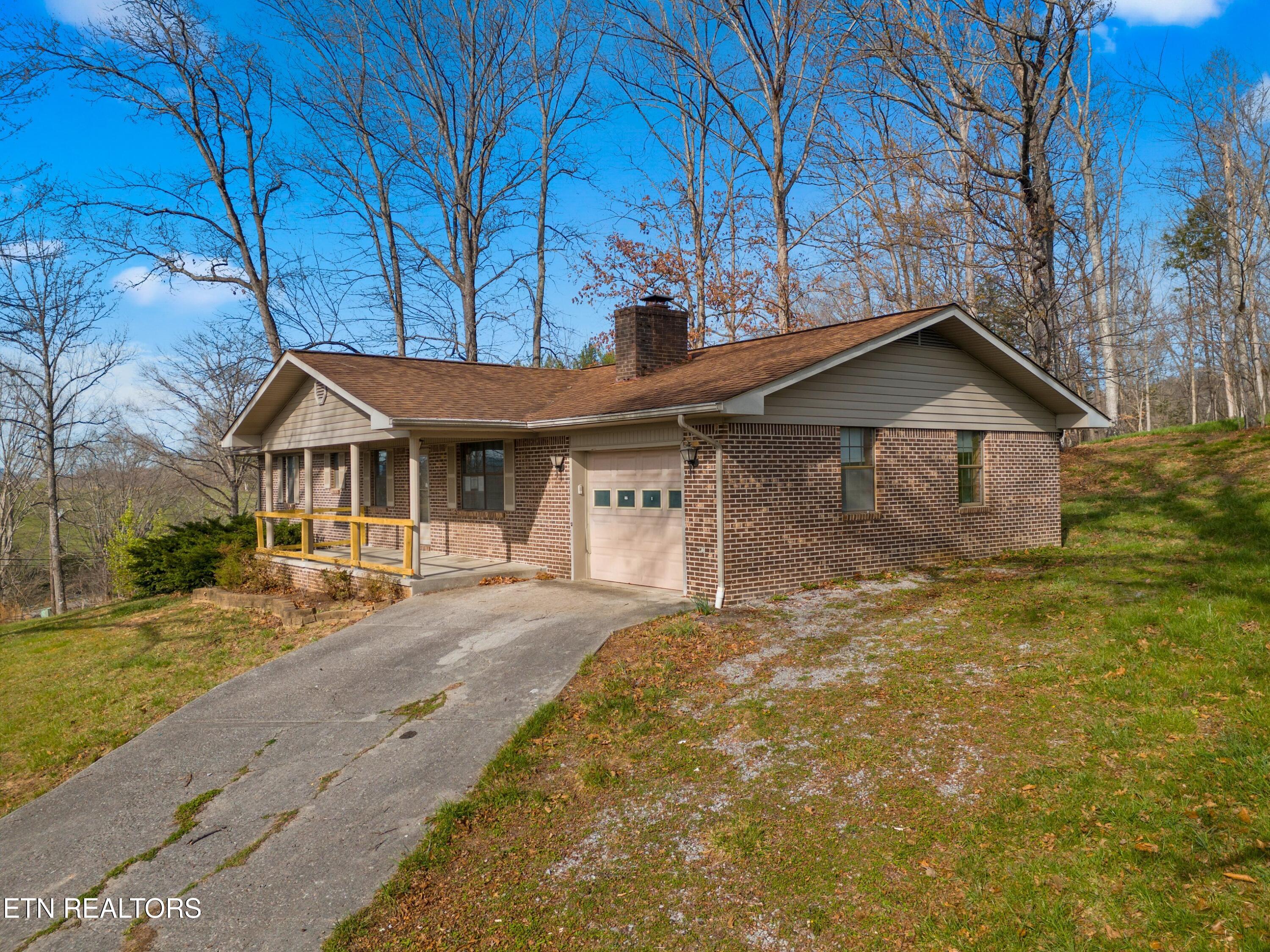145 Kelli Lane Tazewell TN 37879
