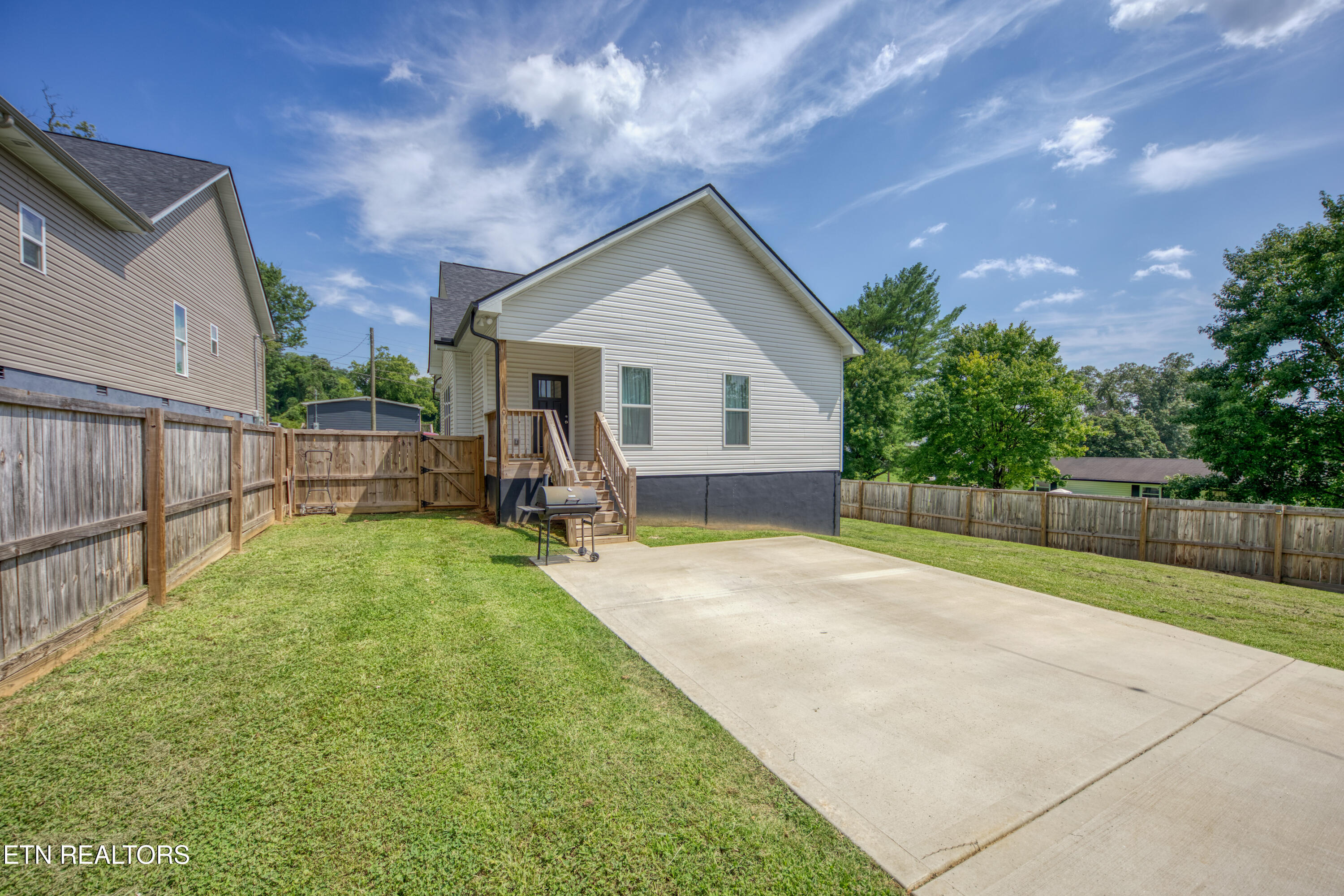 2901 Lay Avenue Knoxville TN 37914