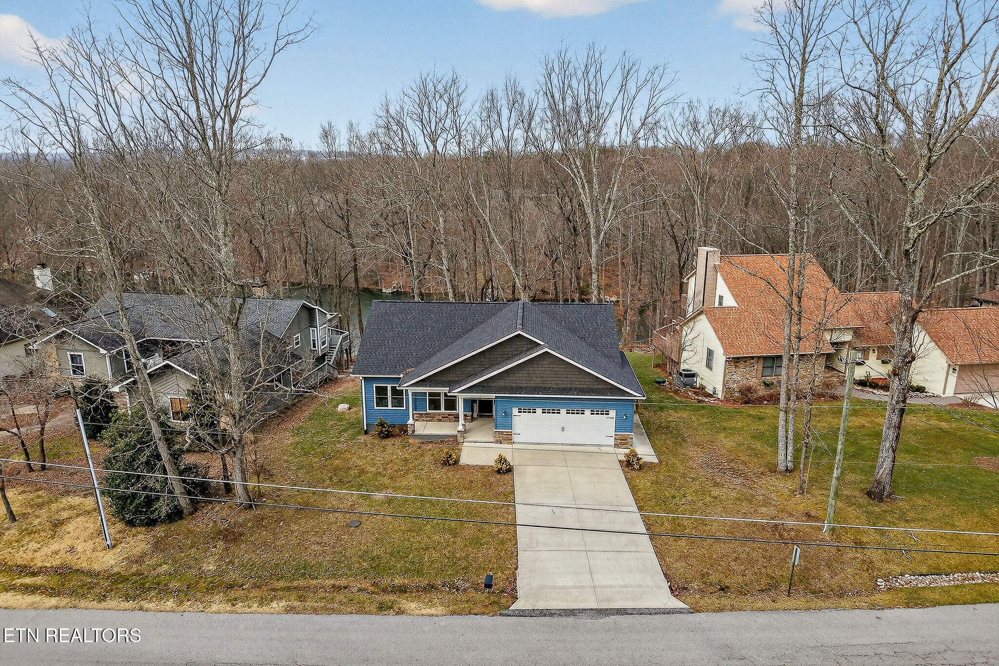 204 Lakeside Drive Crossville TN 38558