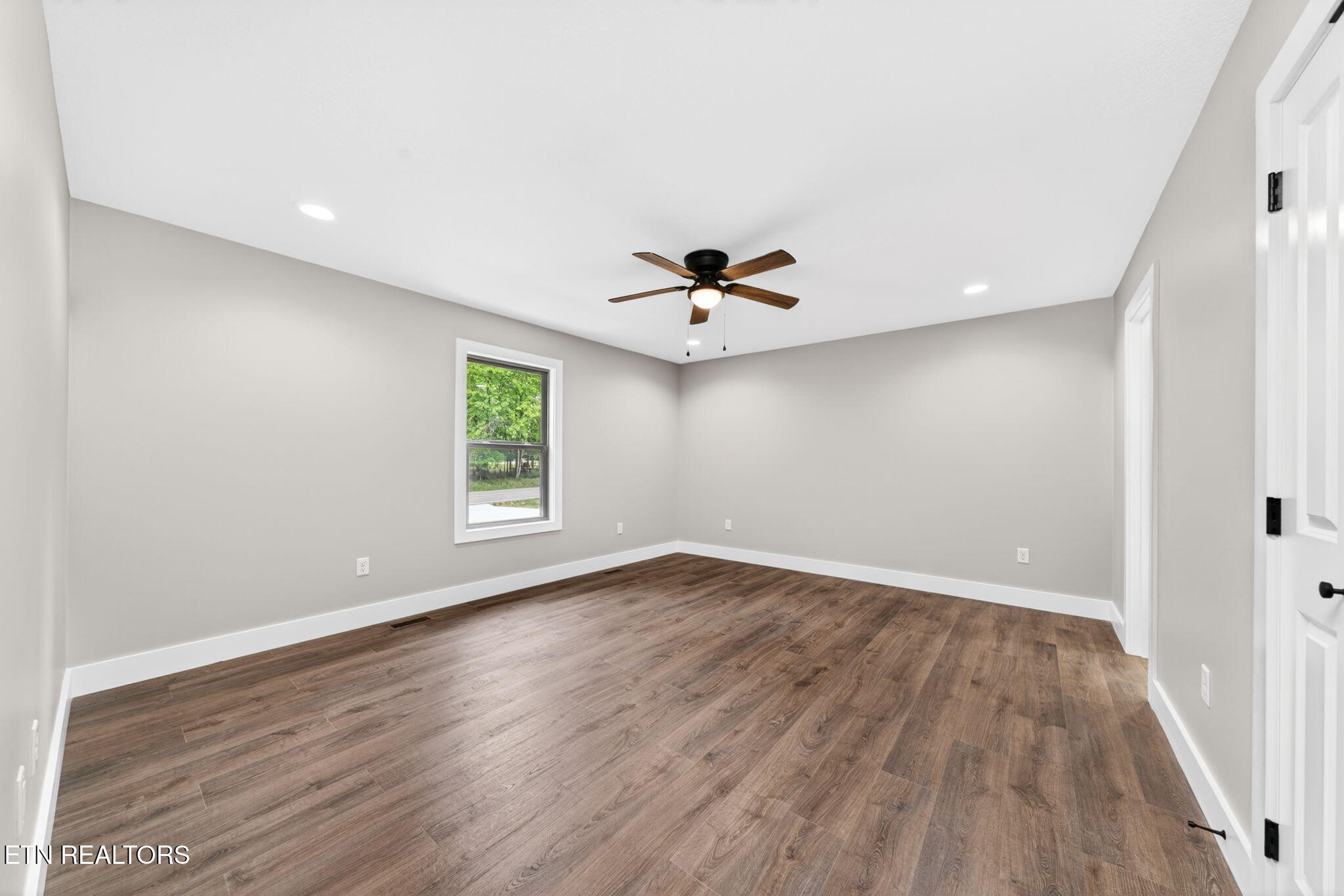 1146 Natchez Trace Crossville TN 38572