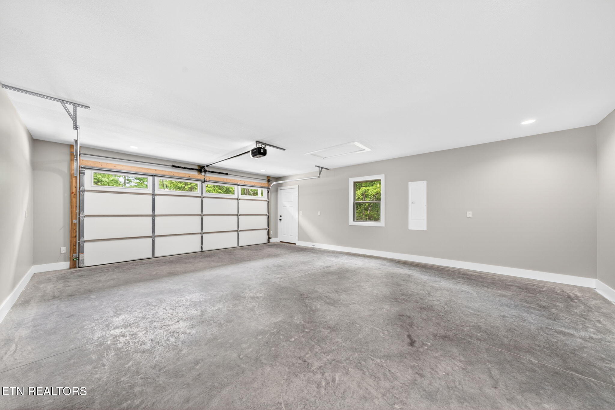 1146 Natchez Trace Crossville TN 38572