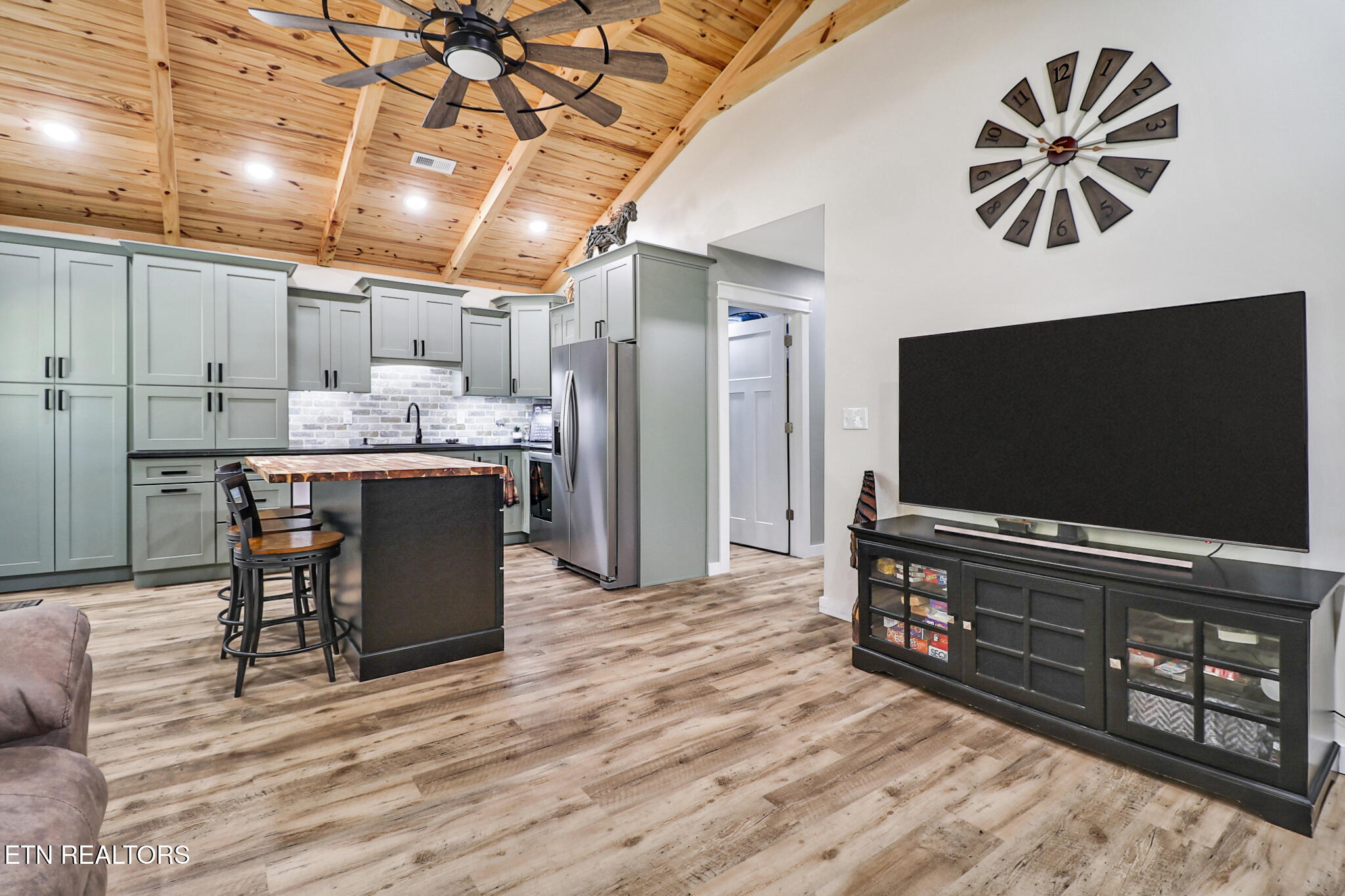 757 Rockview Road Jamestown TN 38556