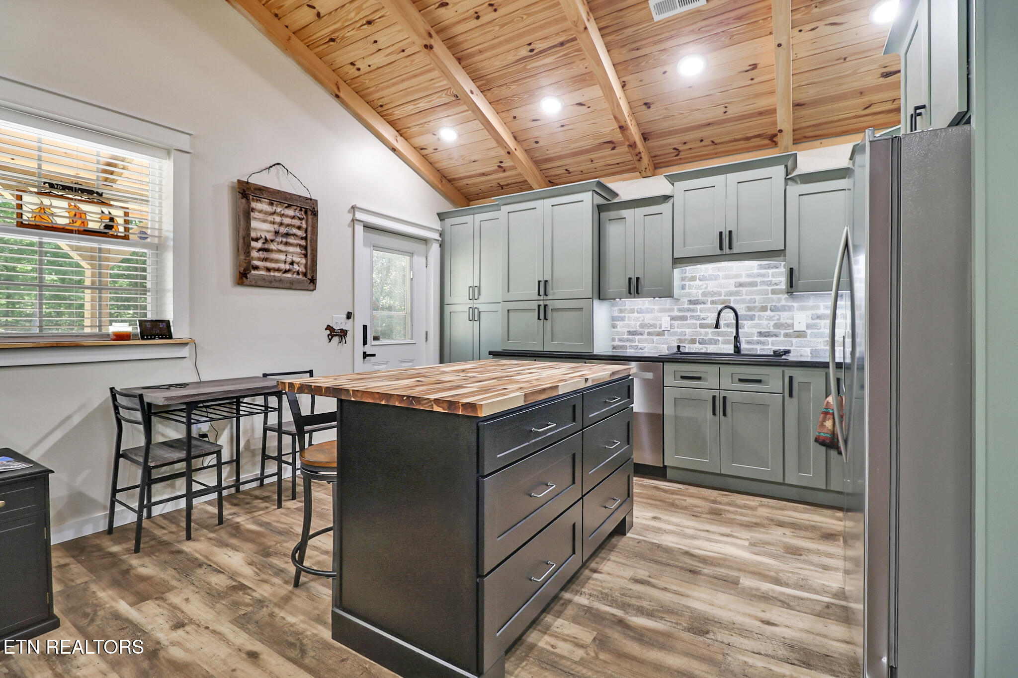 757 Rockview Road Jamestown TN 38556