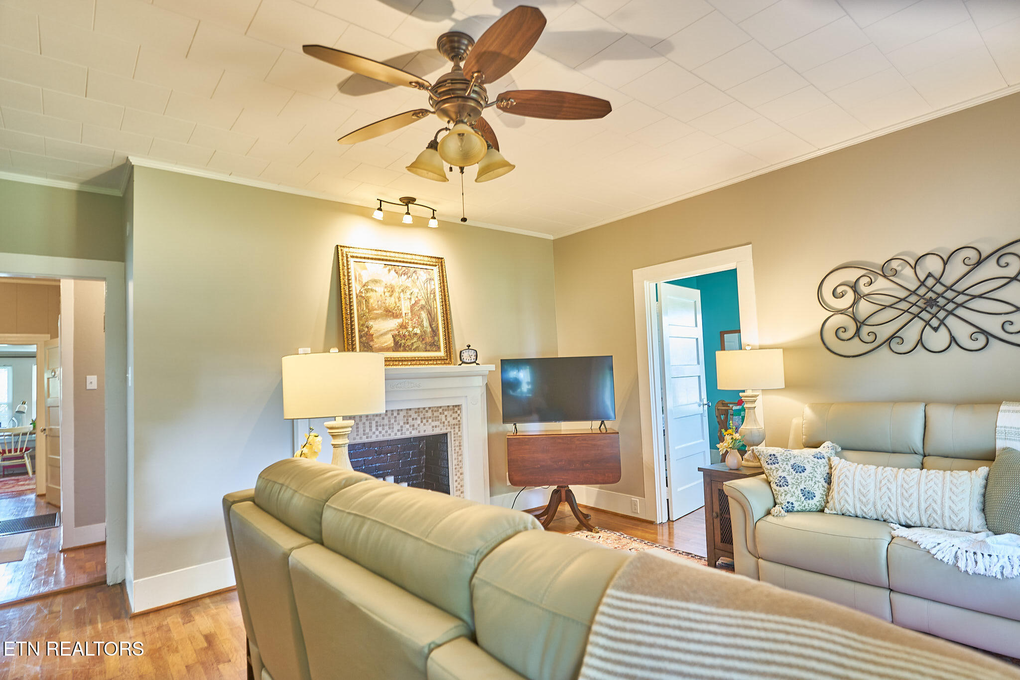 141 Pine Street Greenback TN 37742