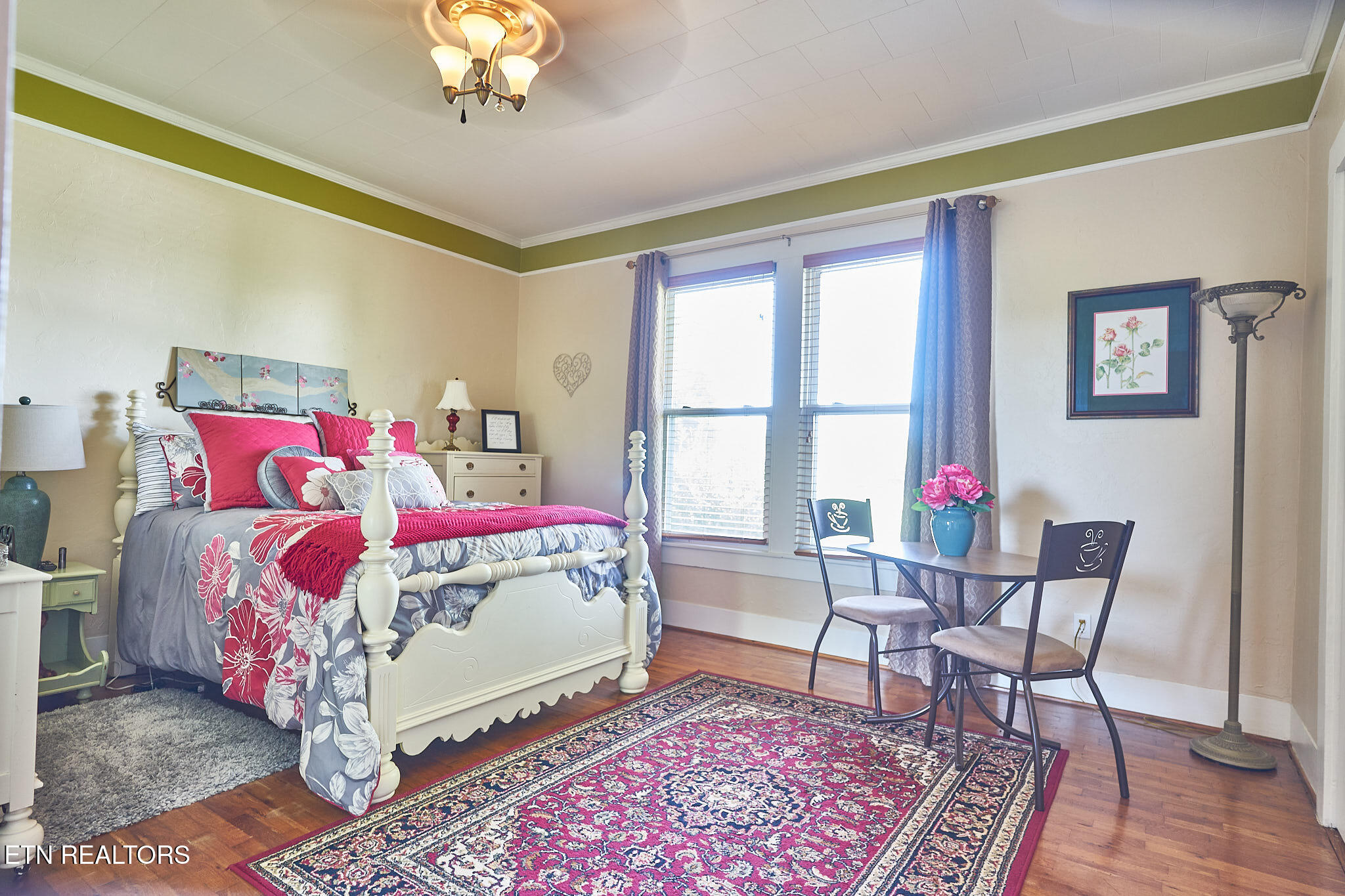 141 Pine Street Greenback TN 37742