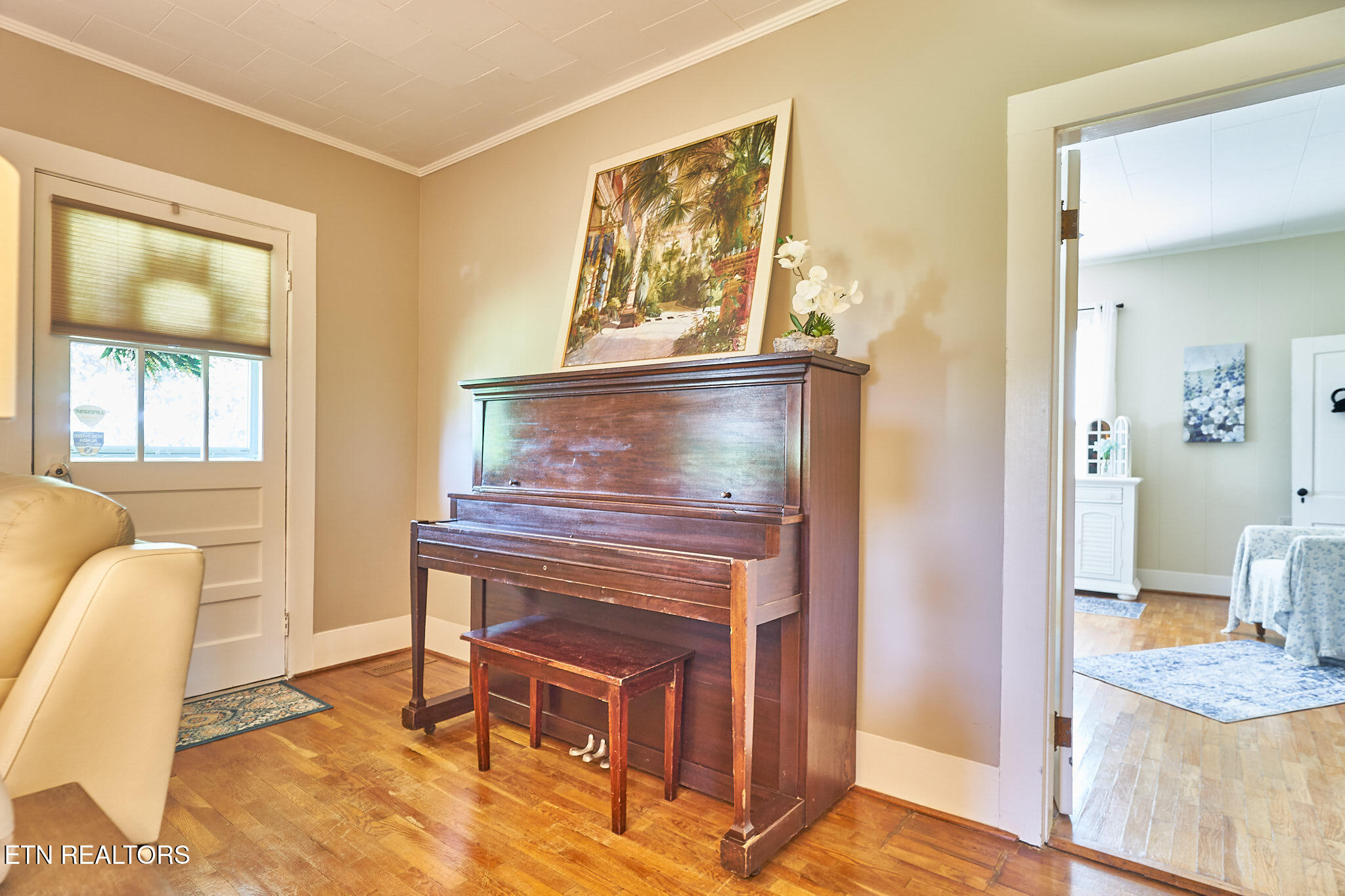 141 Pine Street Greenback TN 37742