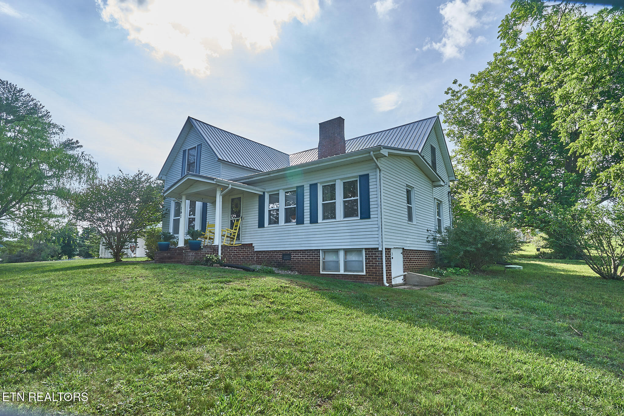 141 Pine Street Greenback TN 37742