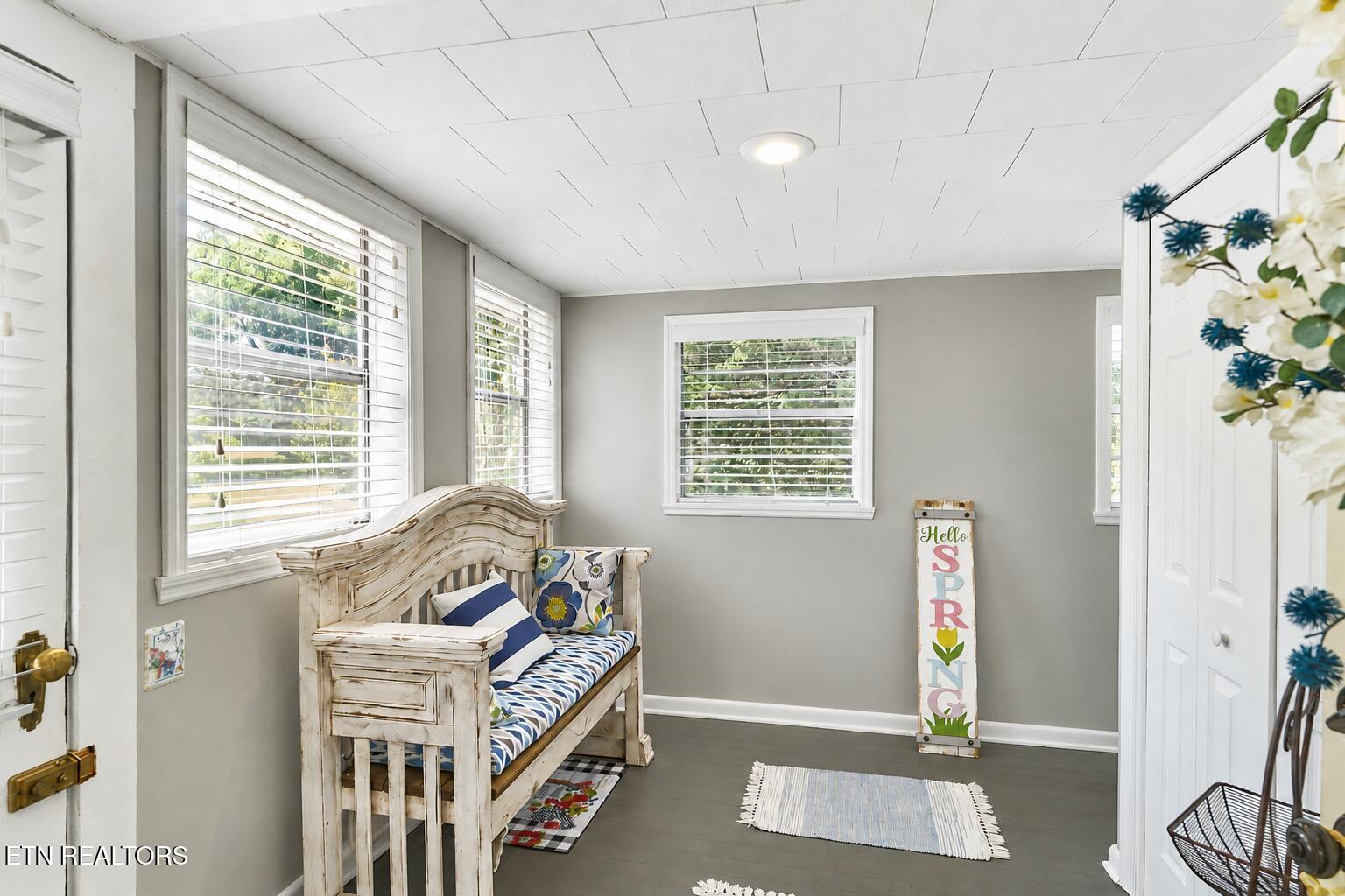 141 Pine Street Greenback TN 37742